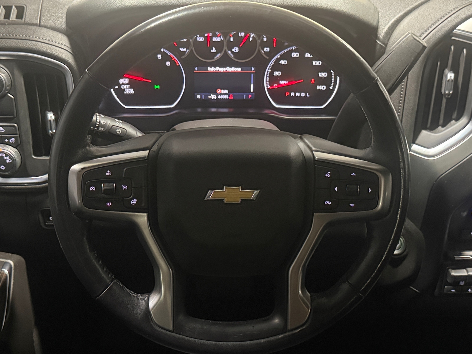 Thumbnail: 2021 Chevrolet Silverado 1500 - 5