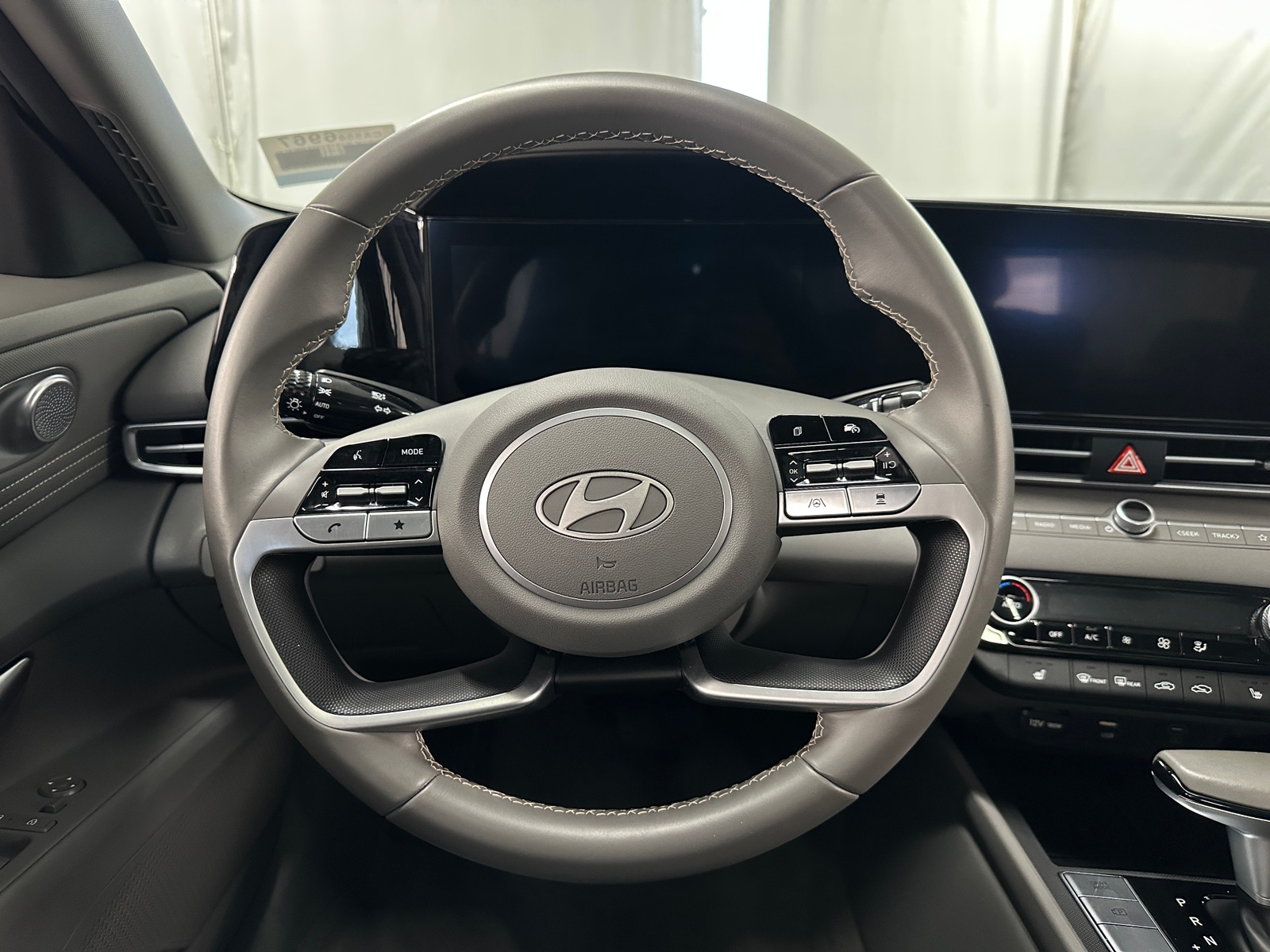 Thumbnail: 2025 Hyundai Elantra - 5