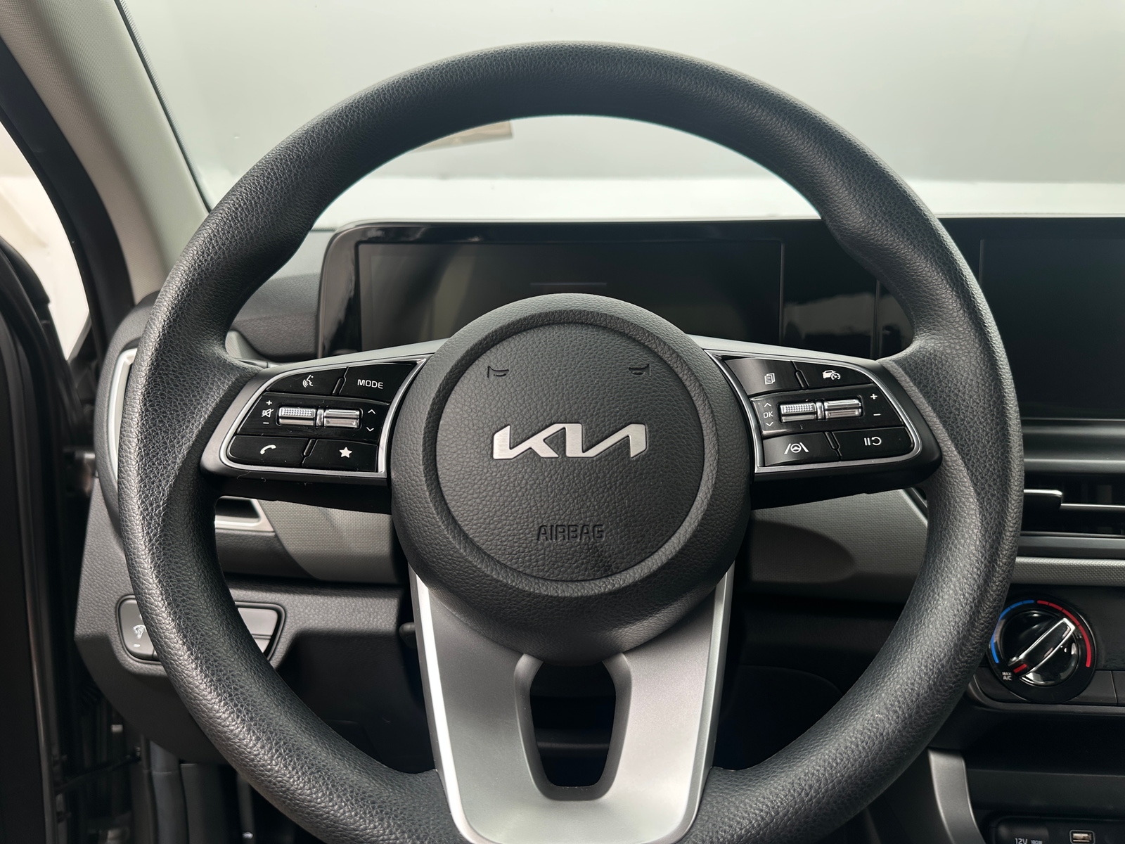 Thumbnail: 2026 Kia Seltos - 5