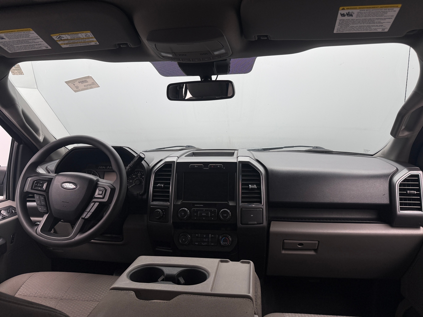 Thumbnail: 2020 Ford Econoline - 3