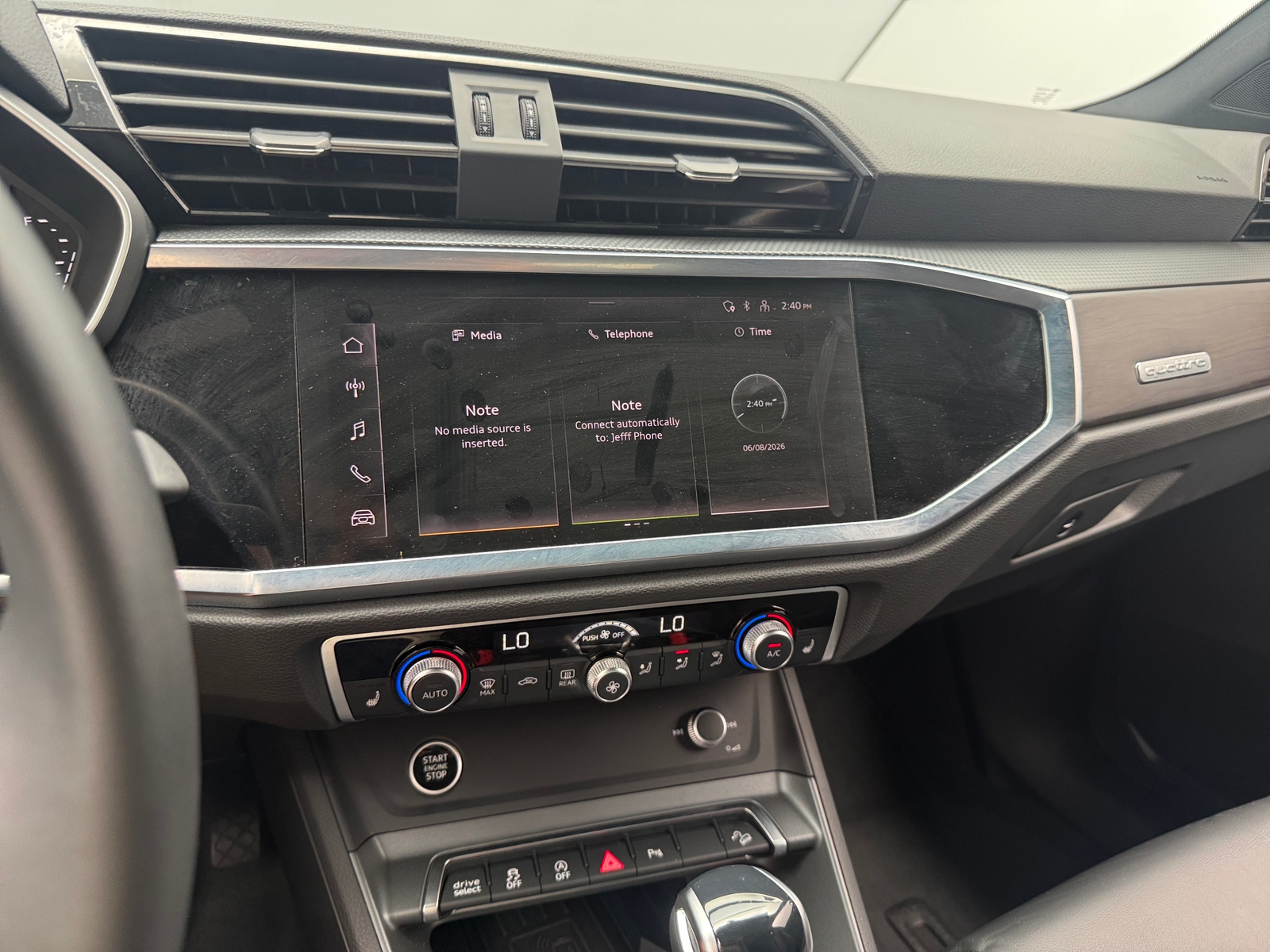 Thumbnail: 2024 Audi Q3 - 3