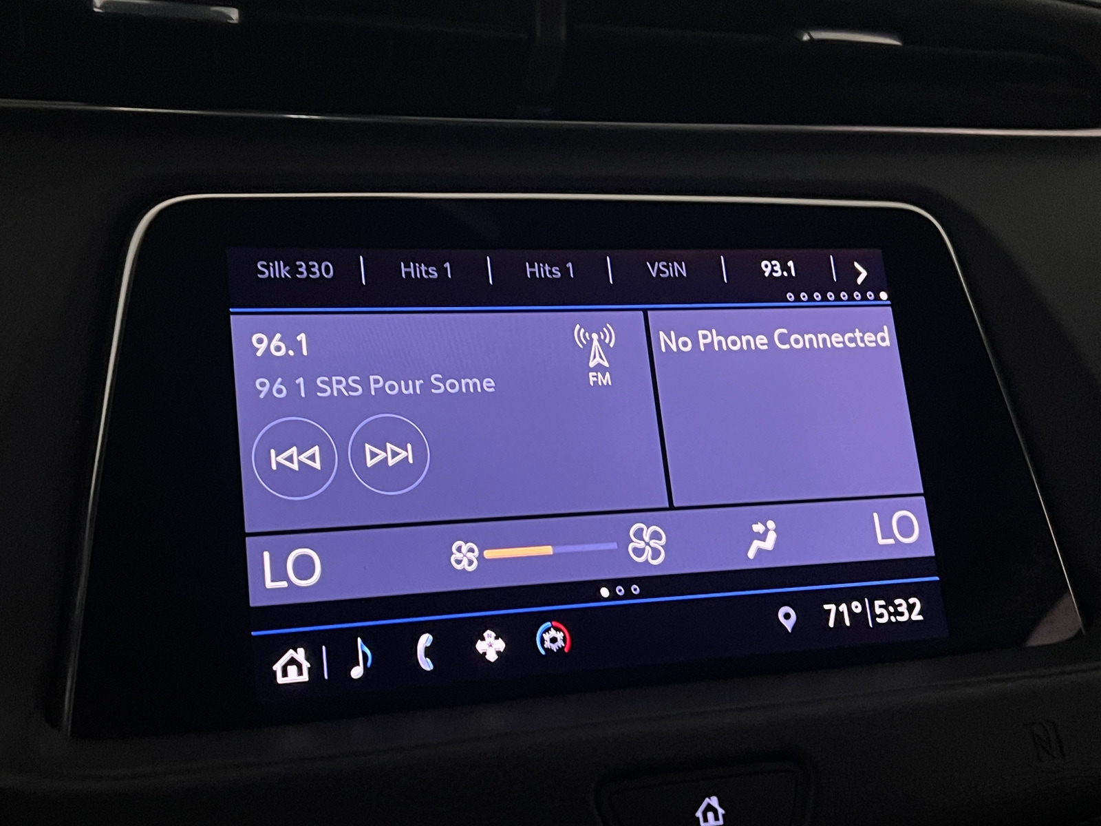 Thumbnail: 2019 Cadillac XT4 - 3
