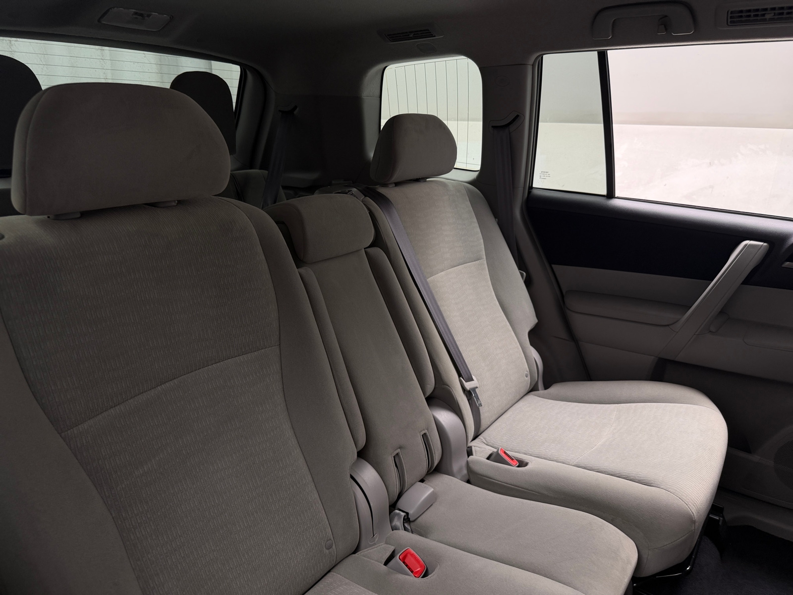 Thumbnail: 2012 Toyota Highlander - 6