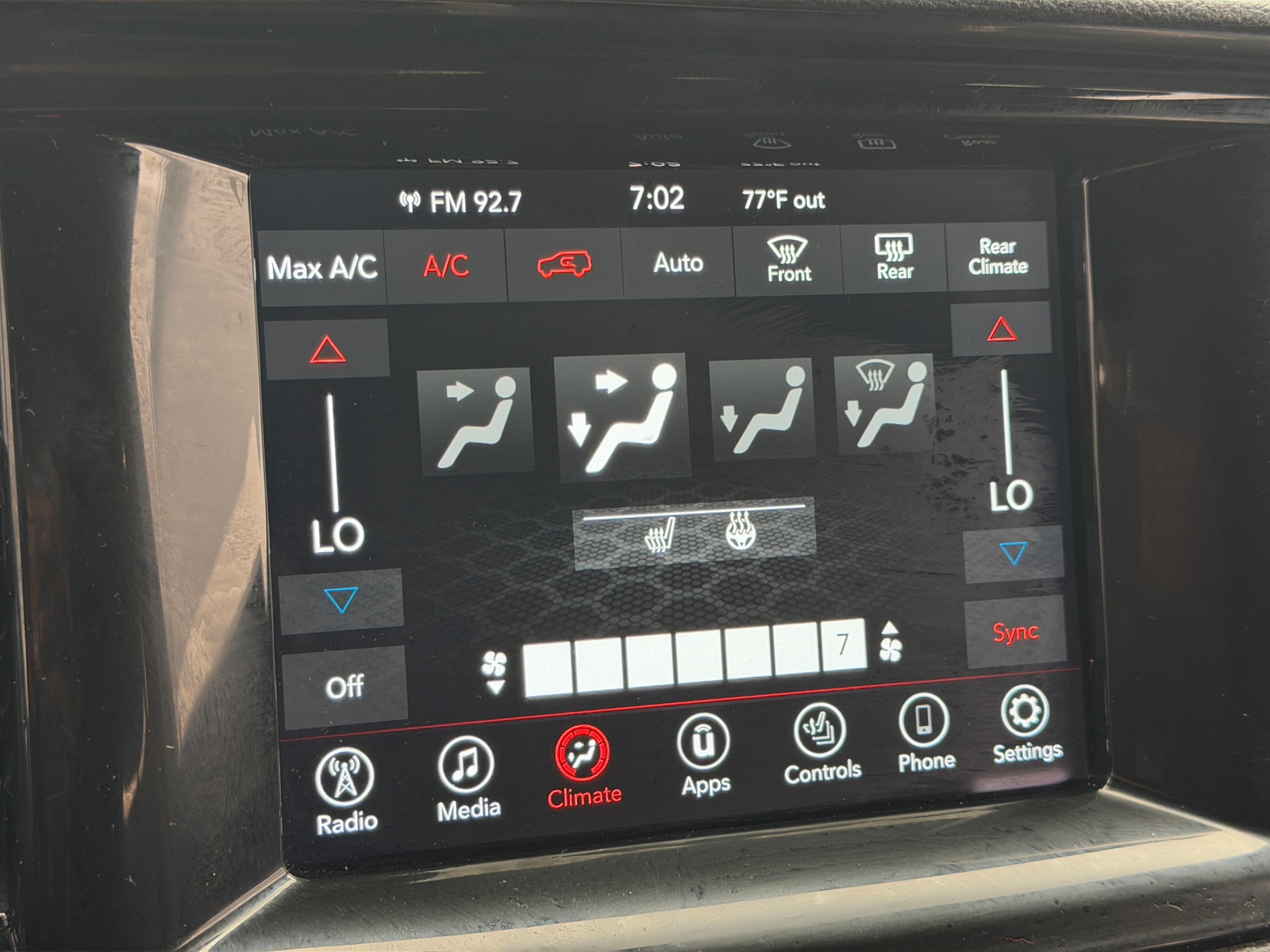 Thumbnail: 2023 Dodge Durango - 4