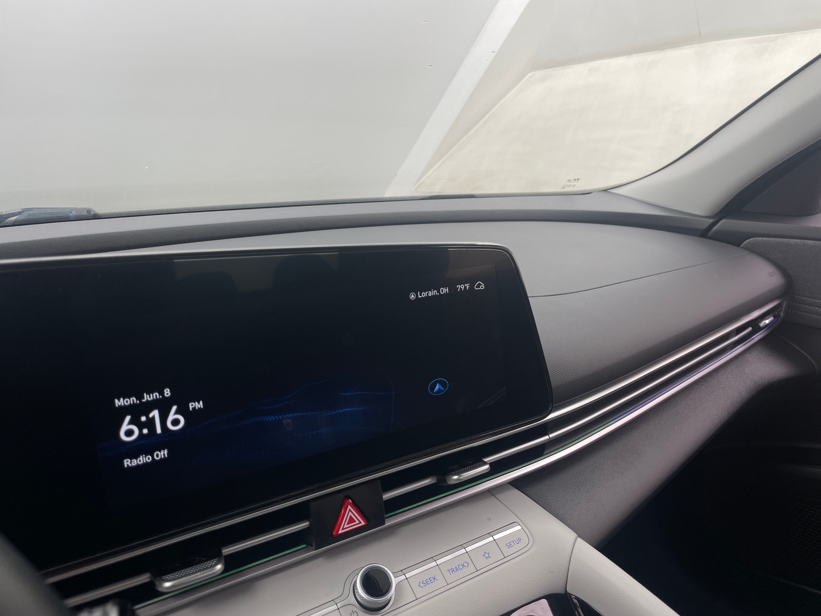 Thumbnail: 2024 Hyundai Elantra - 3