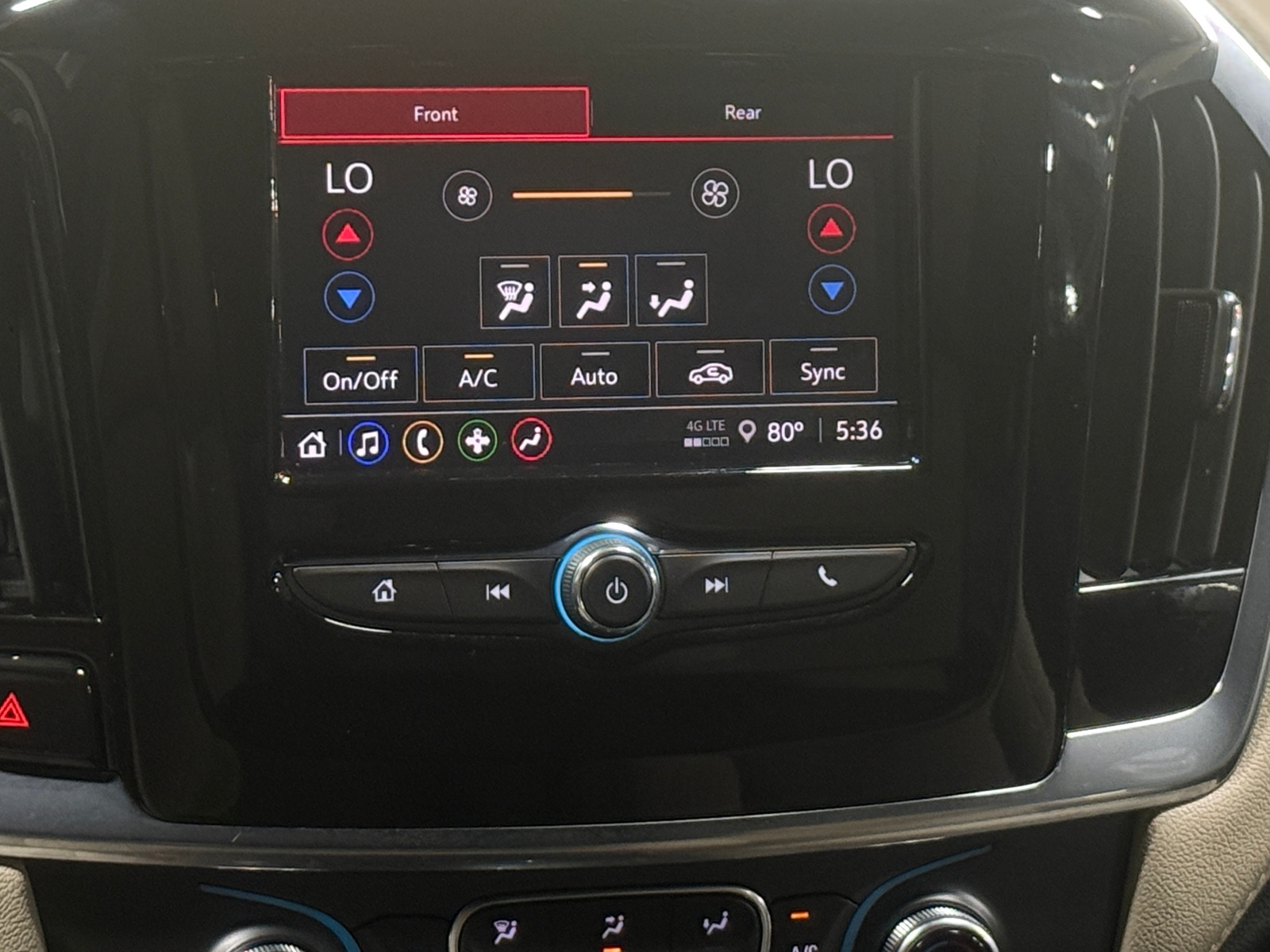Thumbnail: 2023 Chevrolet Traverse - 4