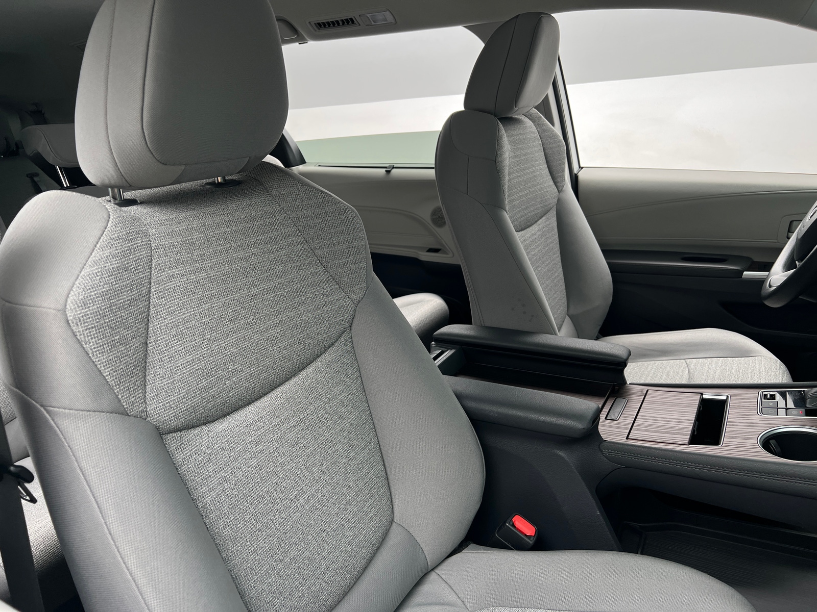 Thumbnail: 2021 Toyota Sienna - 2