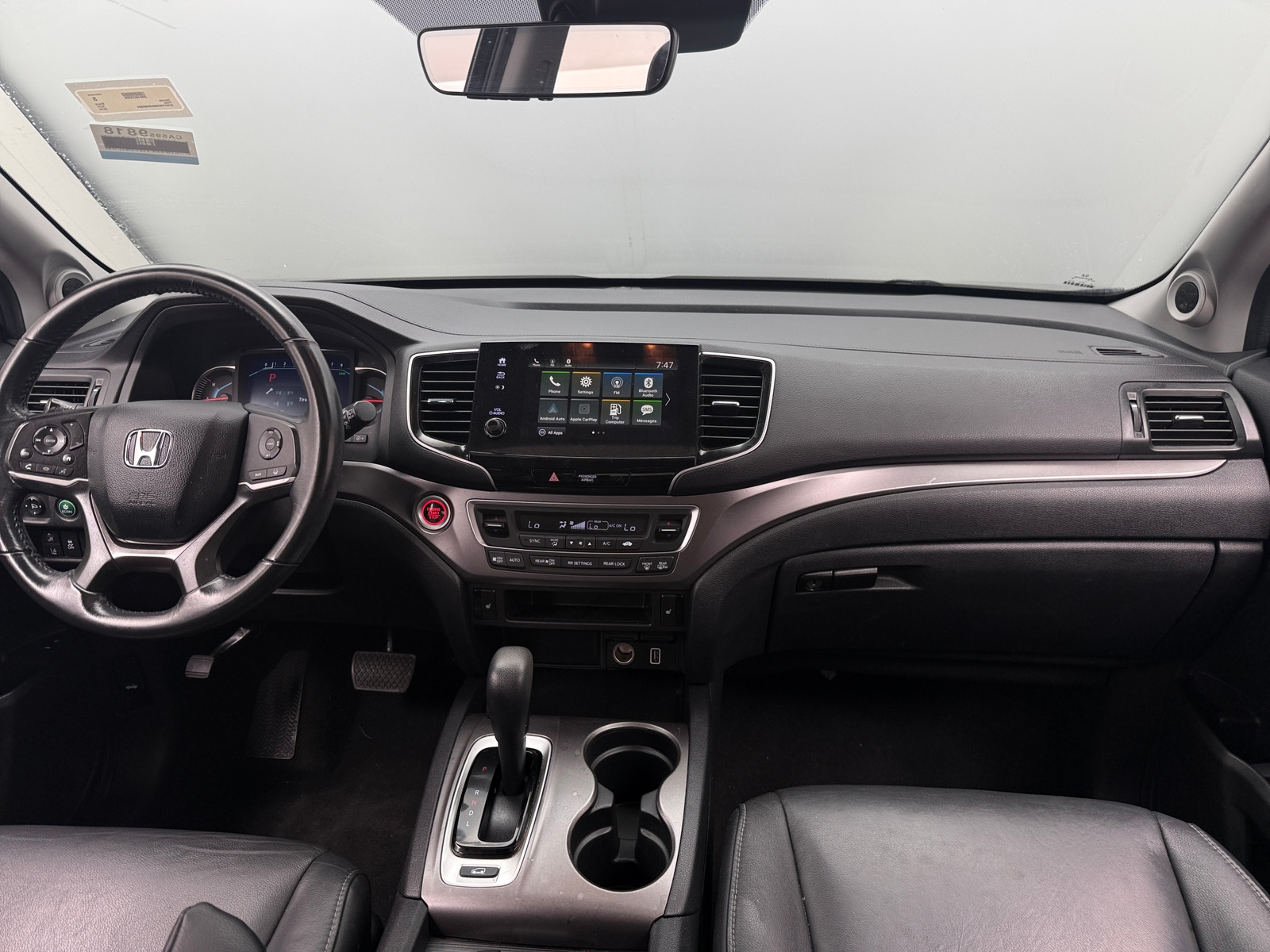 Thumbnail: 2019 Honda Pilot - 2