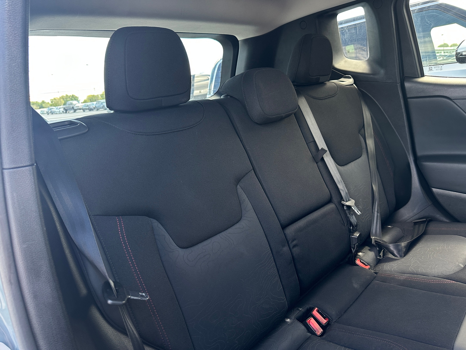 Thumbnail: 2017 Jeep Renegade - 6