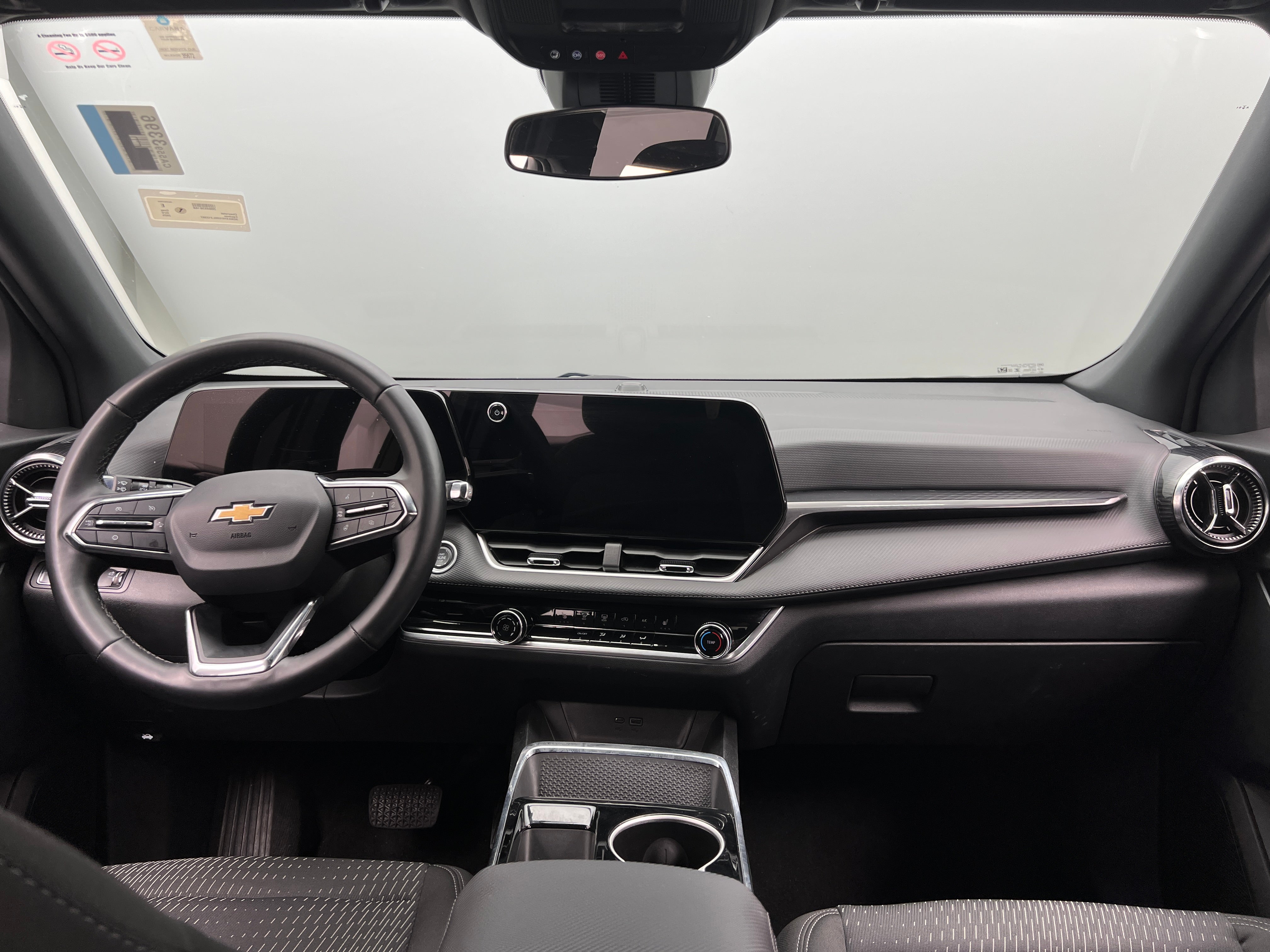 2025 Chevrolet Equinox LT - Photo 6