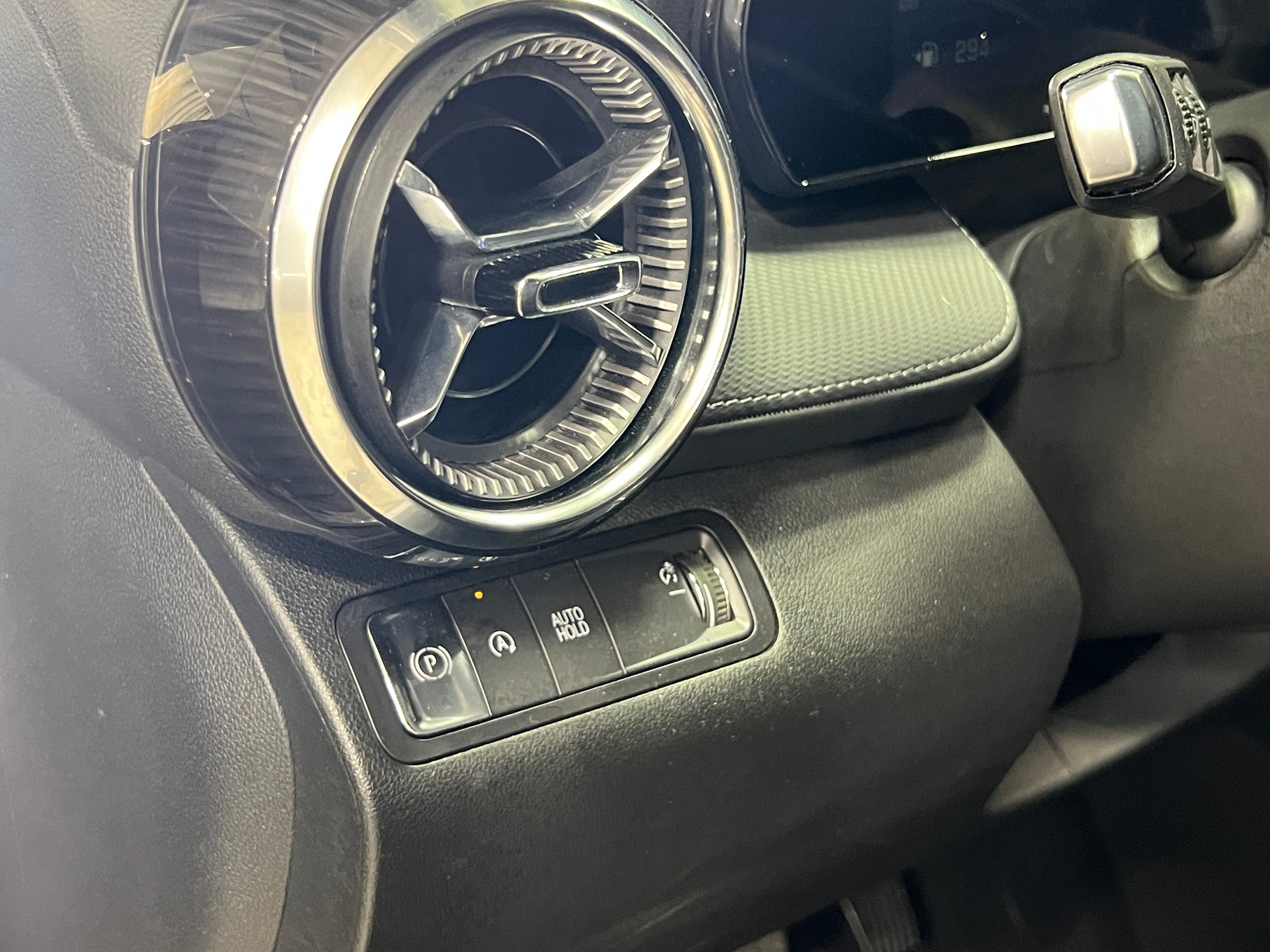 2025 Chevrolet Equinox LT - Photo 3