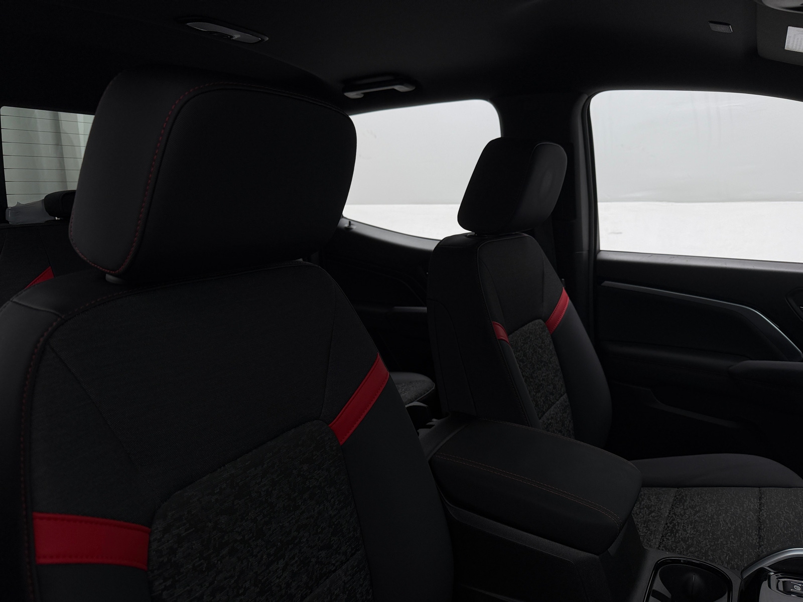 Thumbnail: 2024 Chevrolet Colorado - 2