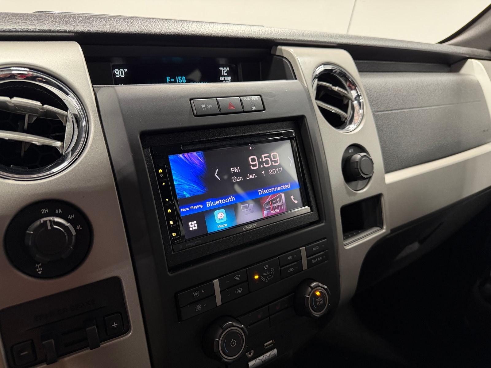 Thumbnail: 2012 Ford Econoline - 3