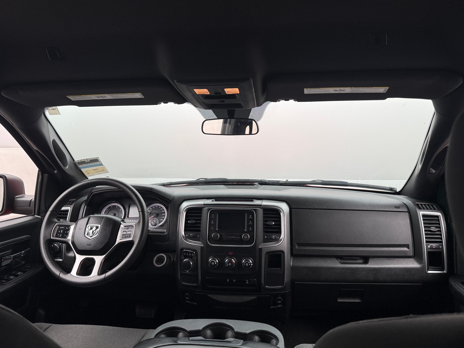 Thumbnail: 2024 RAM 1500 Classic - 3
