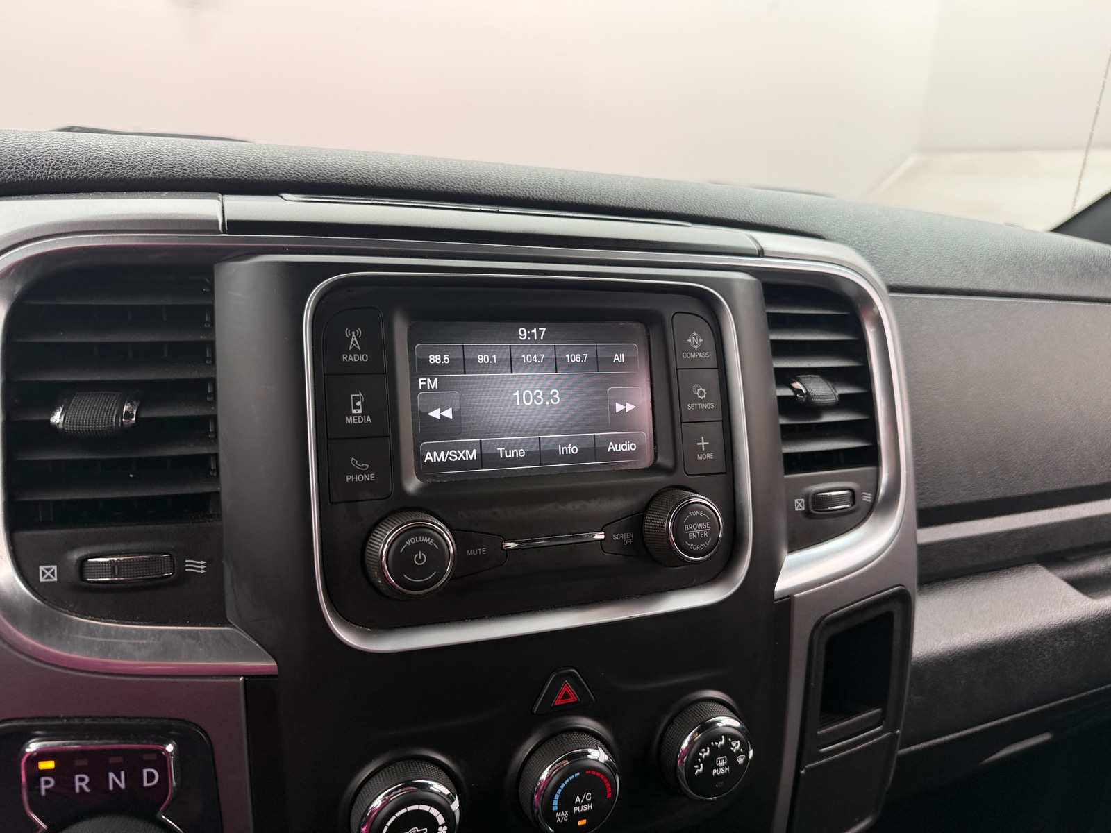 Thumbnail: 2024 RAM 1500 Classic - 4