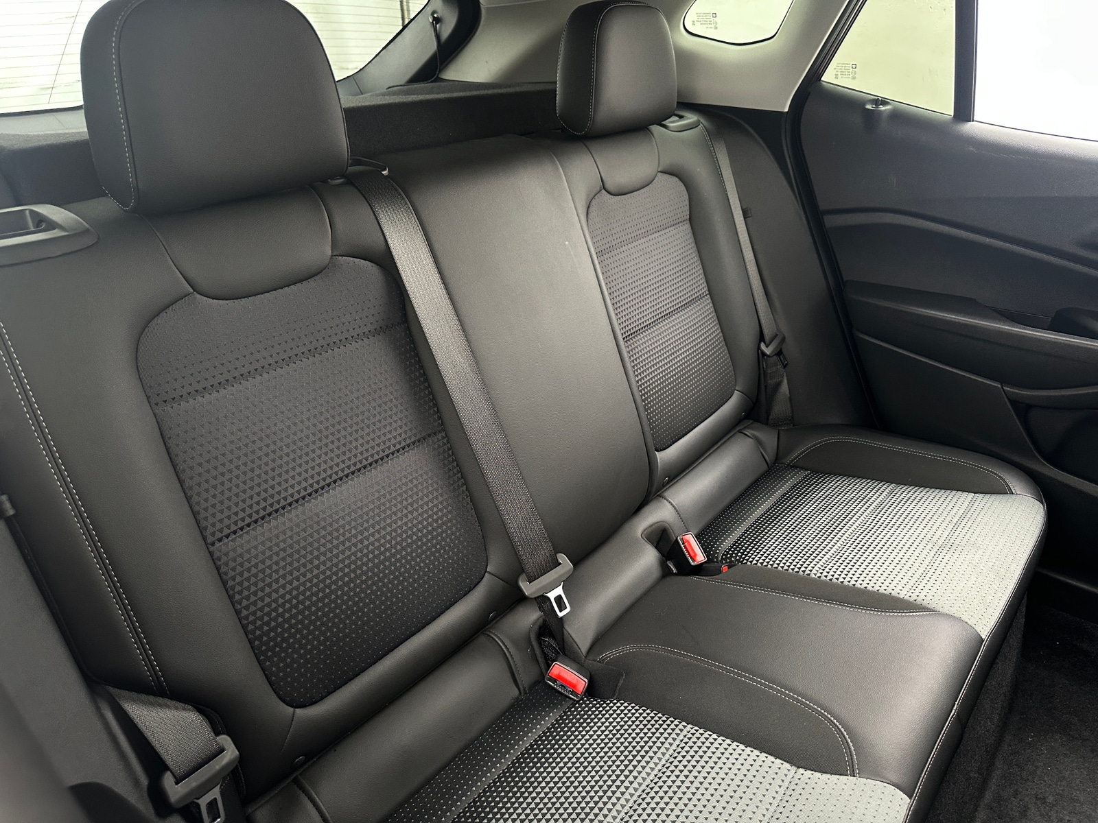 Thumbnail: 2025 Chevrolet Trax - 6