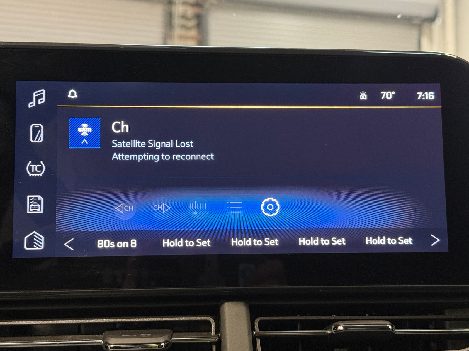 Thumbnail: 2025 Chevrolet Trax - 4