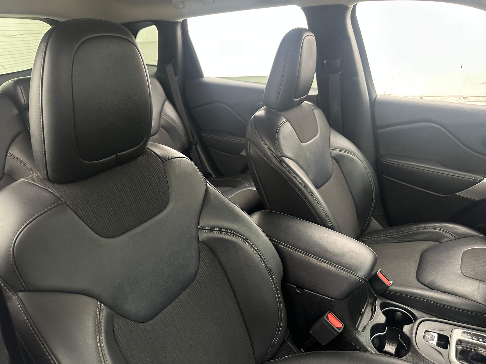 Thumbnail: 2018 Jeep Cherokee - 2