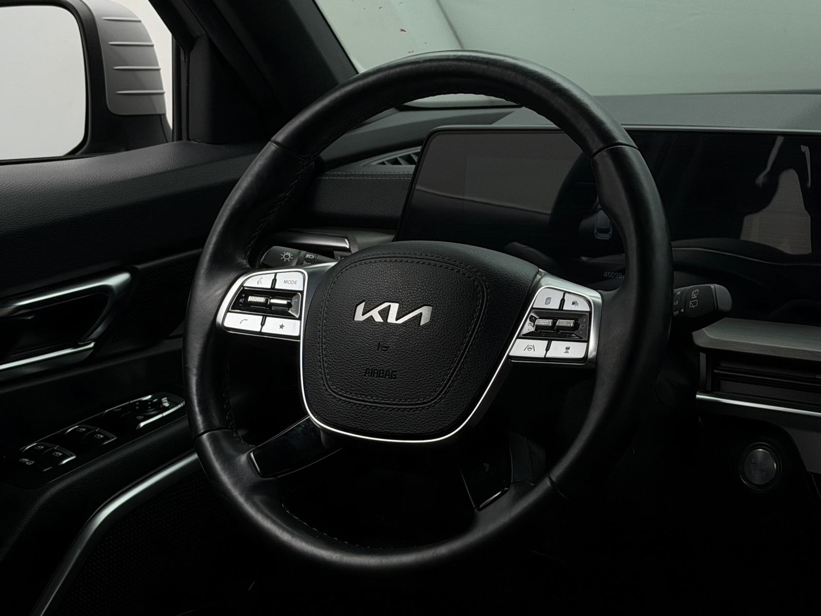 Thumbnail: 2024 Kia Telluride - 4