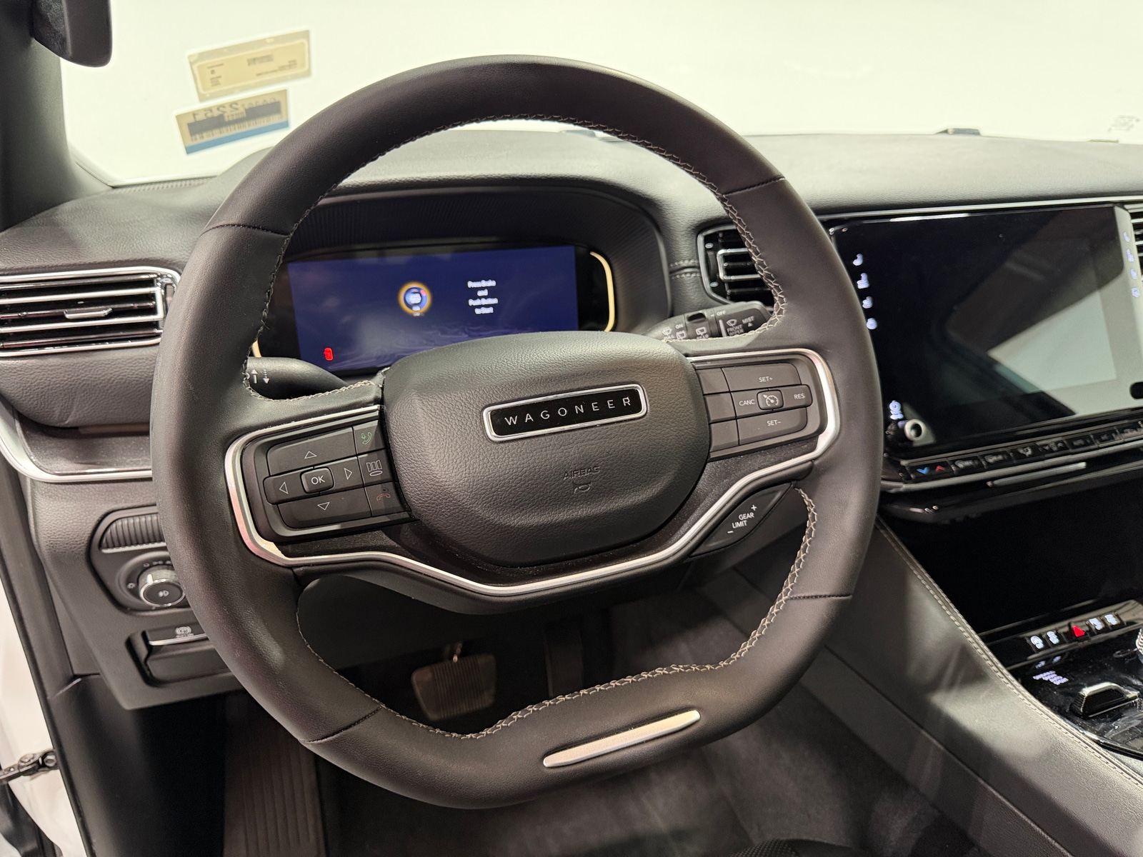 Thumbnail: 2024 Jeep Wagoneer - 4
