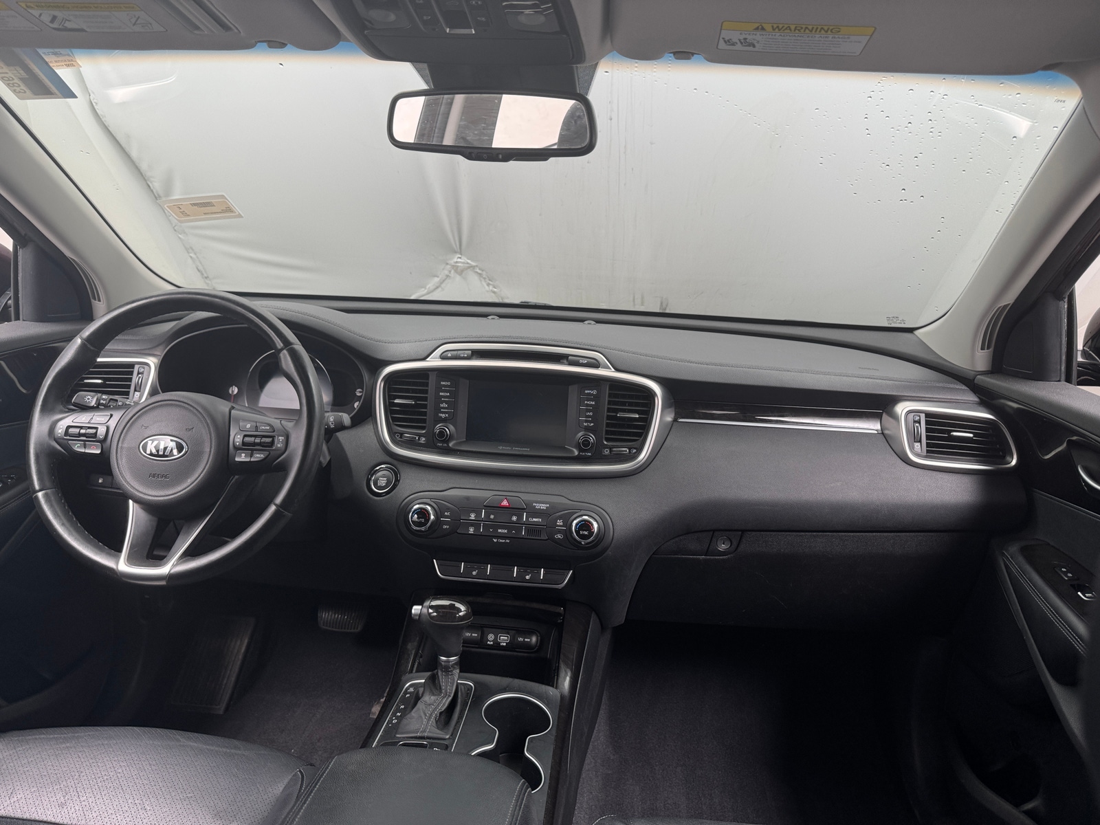 Thumbnail: 2017 Kia Sorento - 2