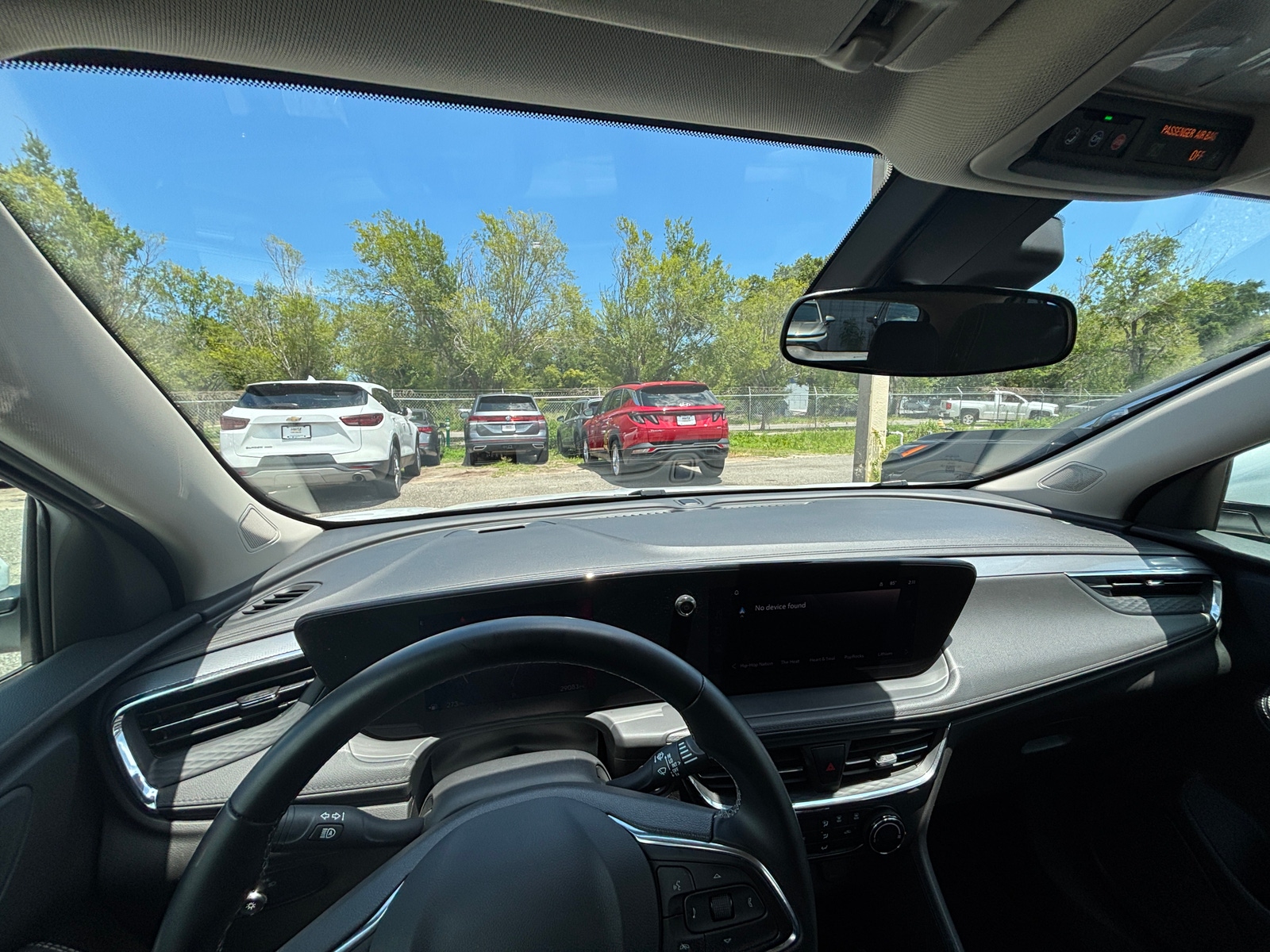 Thumbnail: 2025 Buick Encore GX - 3
