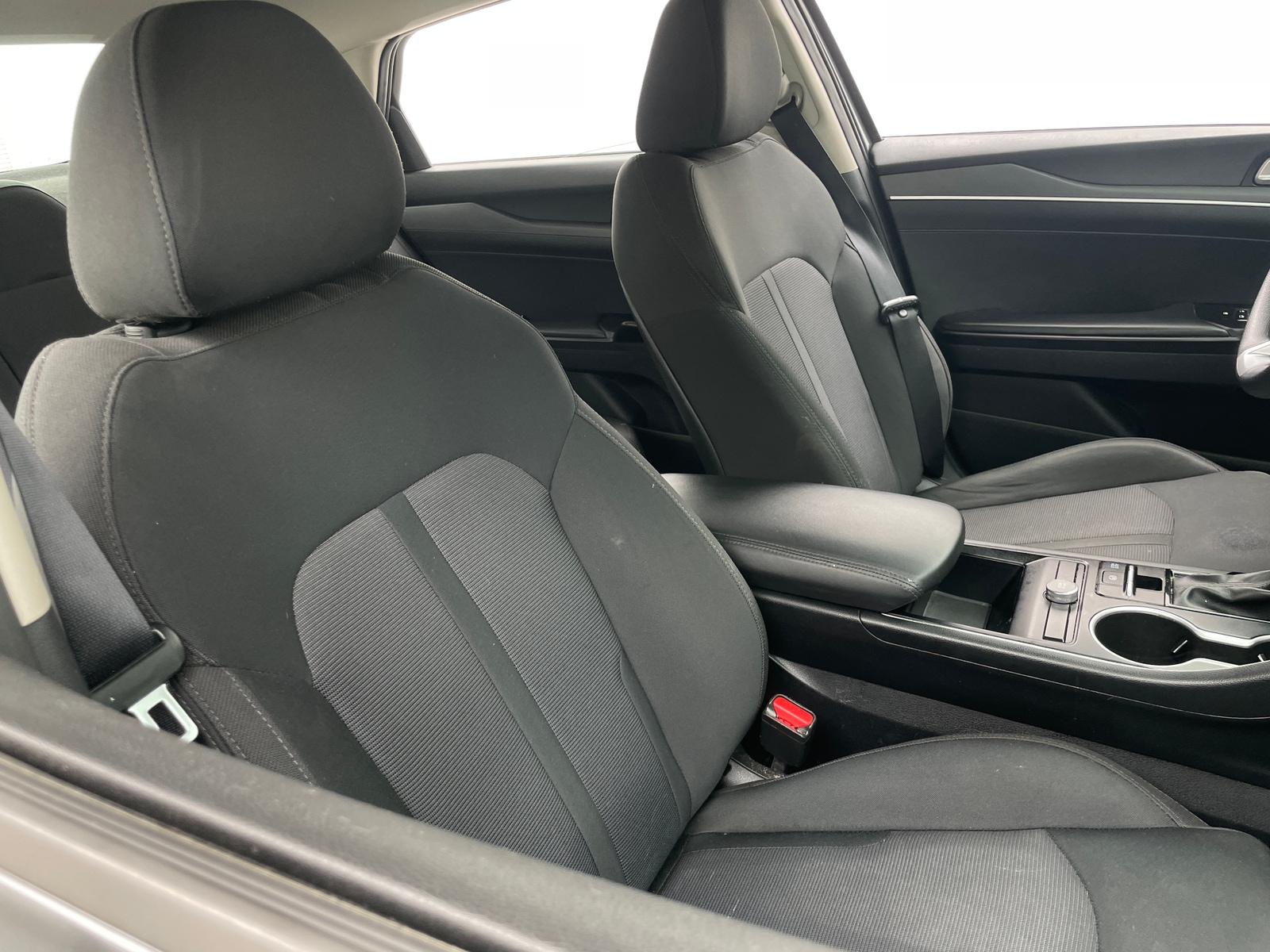Thumbnail: 2021 Kia K5 - 2