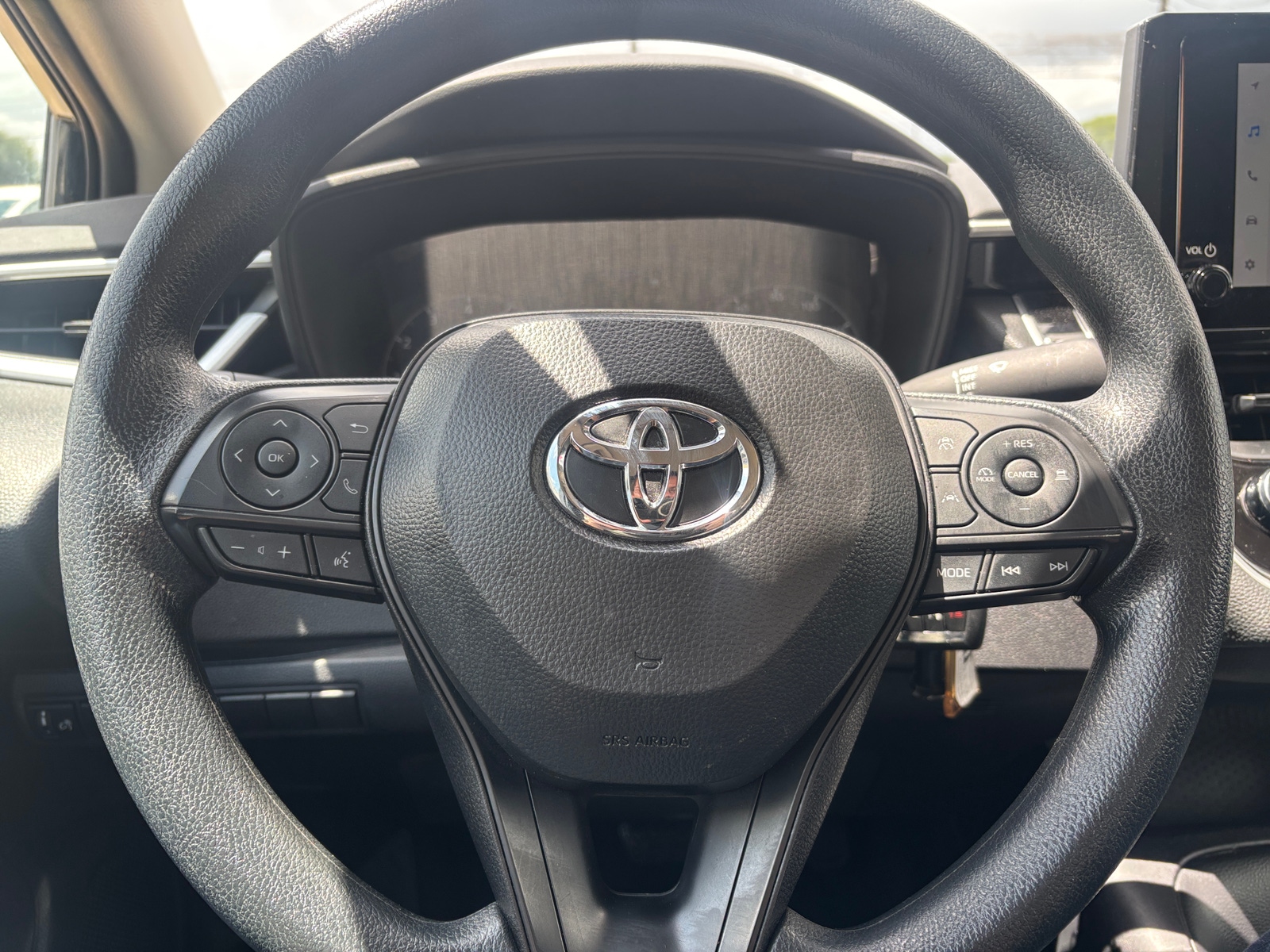 Thumbnail: 2025 Toyota Corolla - 5