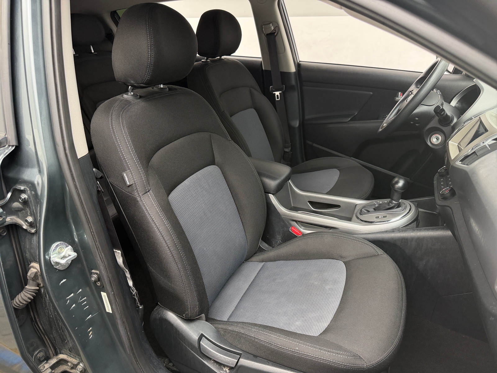 Thumbnail: 2015 Kia Sportage - 2