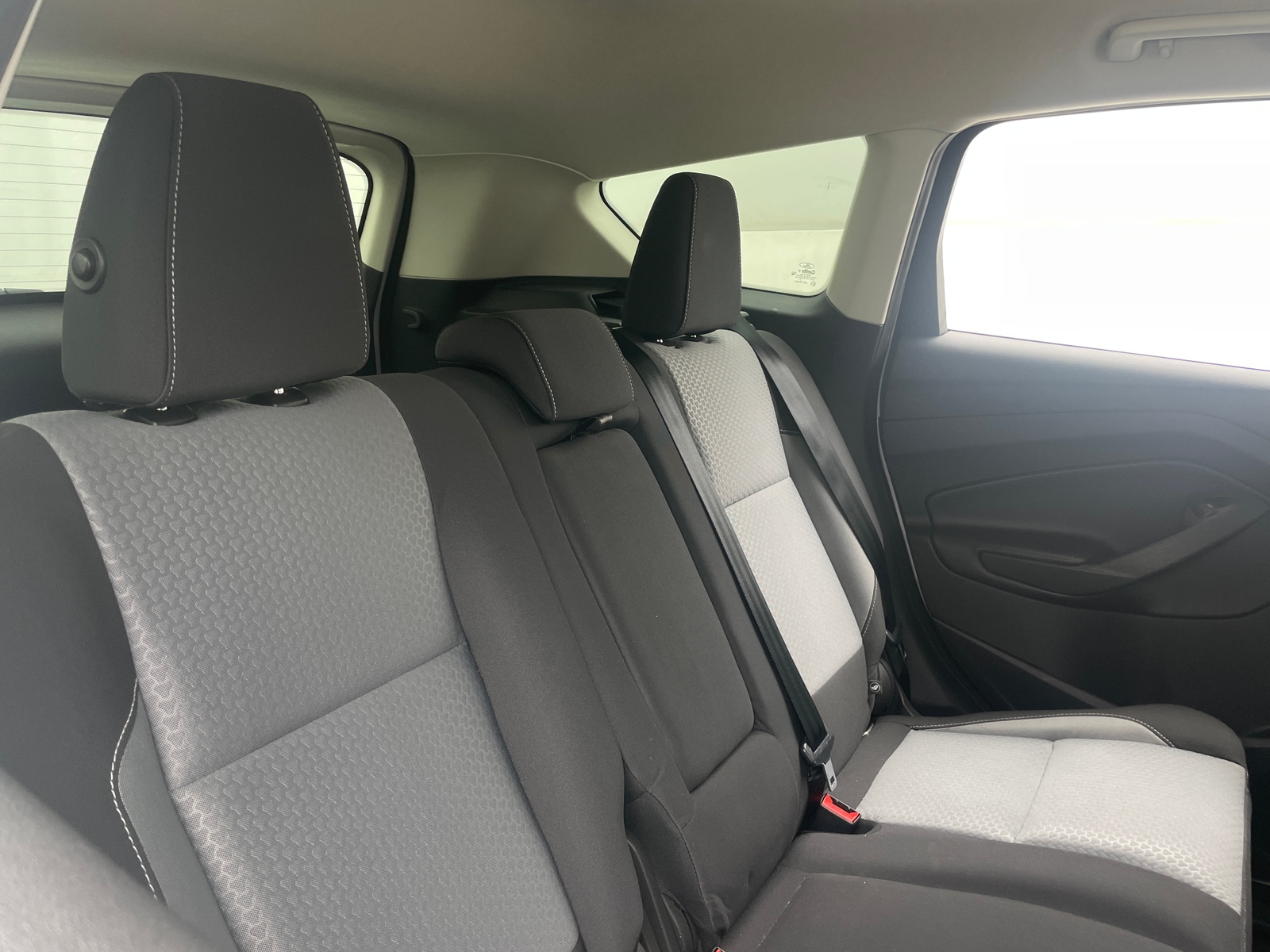 Thumbnail: 2018 Ford Escape - 6