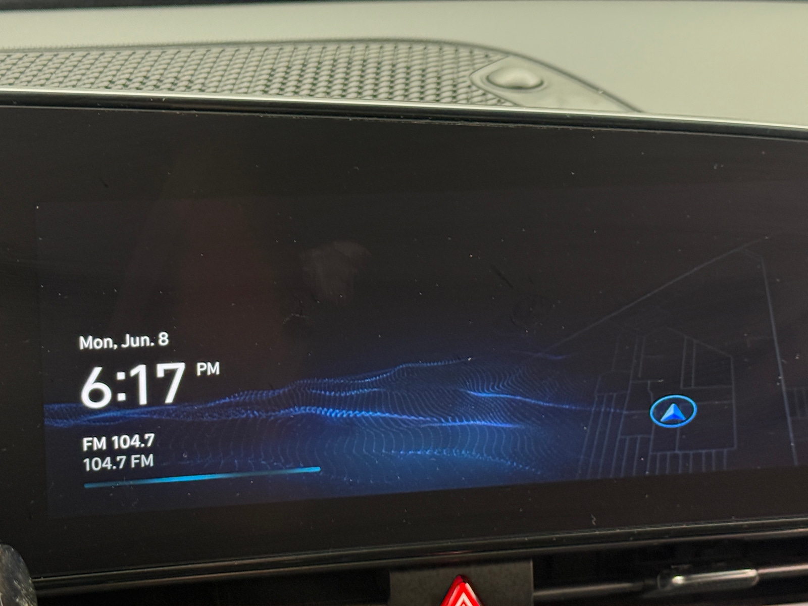 Thumbnail: 2022 Hyundai Elantra - 4