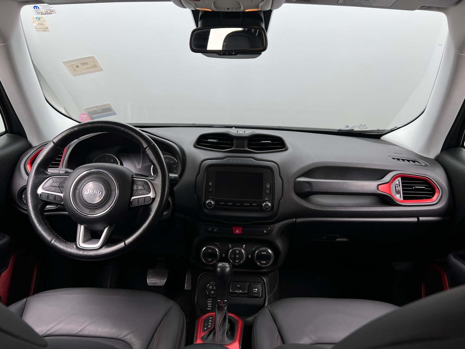 Thumbnail: 2017 Jeep Renegade - 3