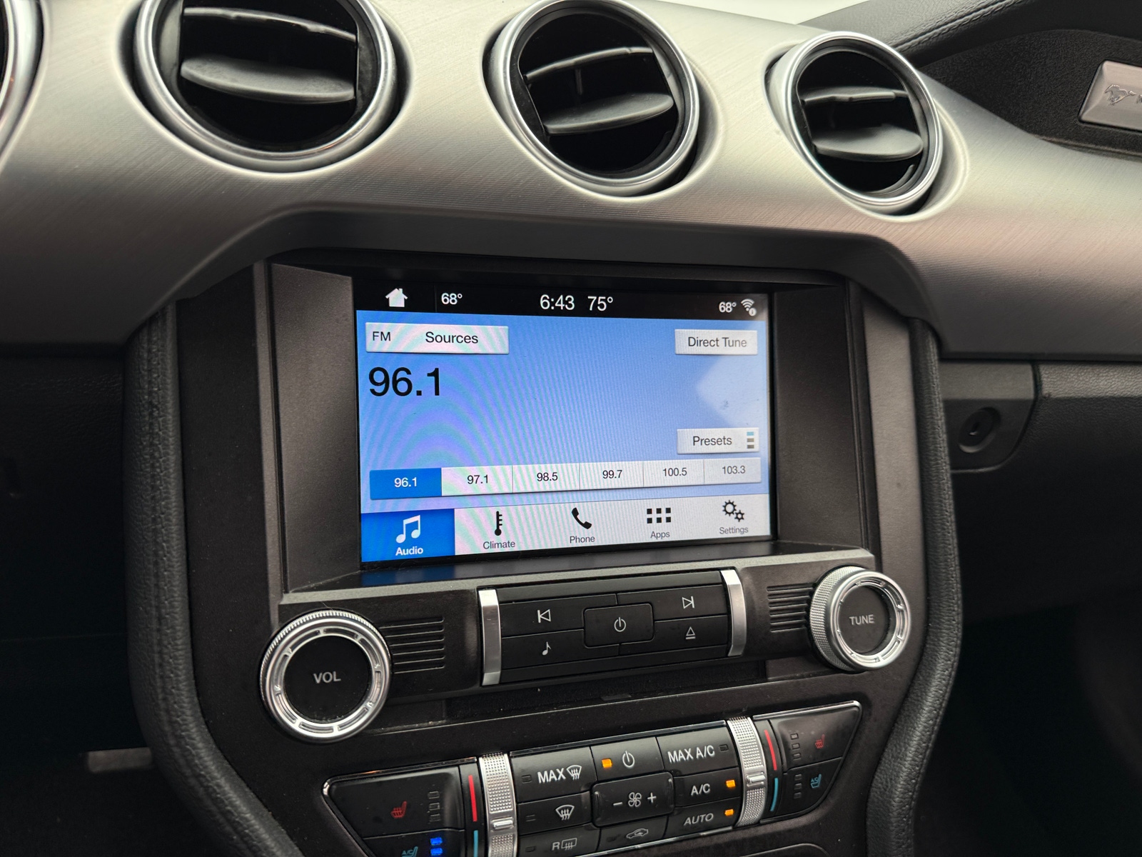 Thumbnail: 2019 Ford Mustang - 2