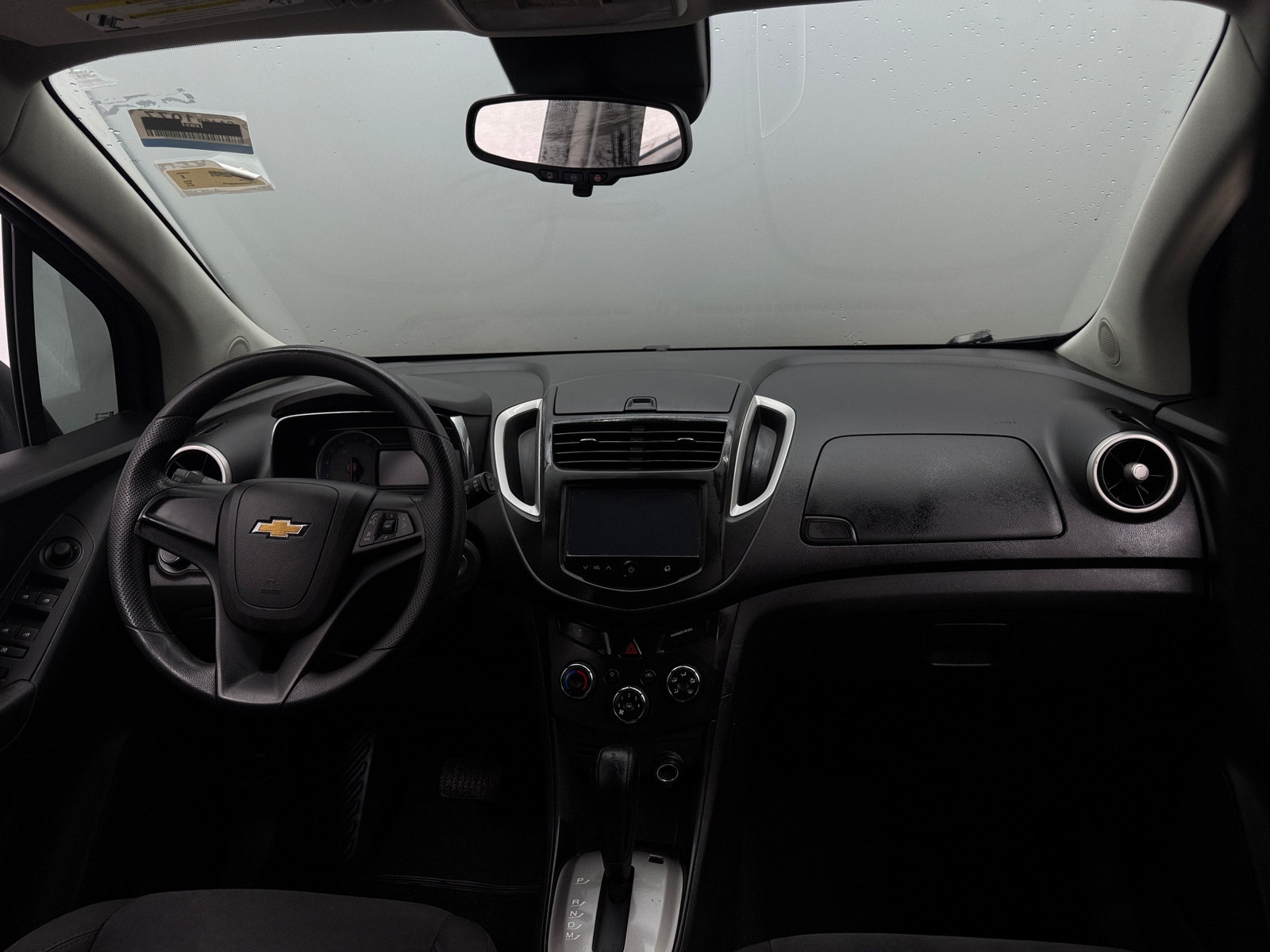 Thumbnail: 2016 Chevrolet Trax - 3