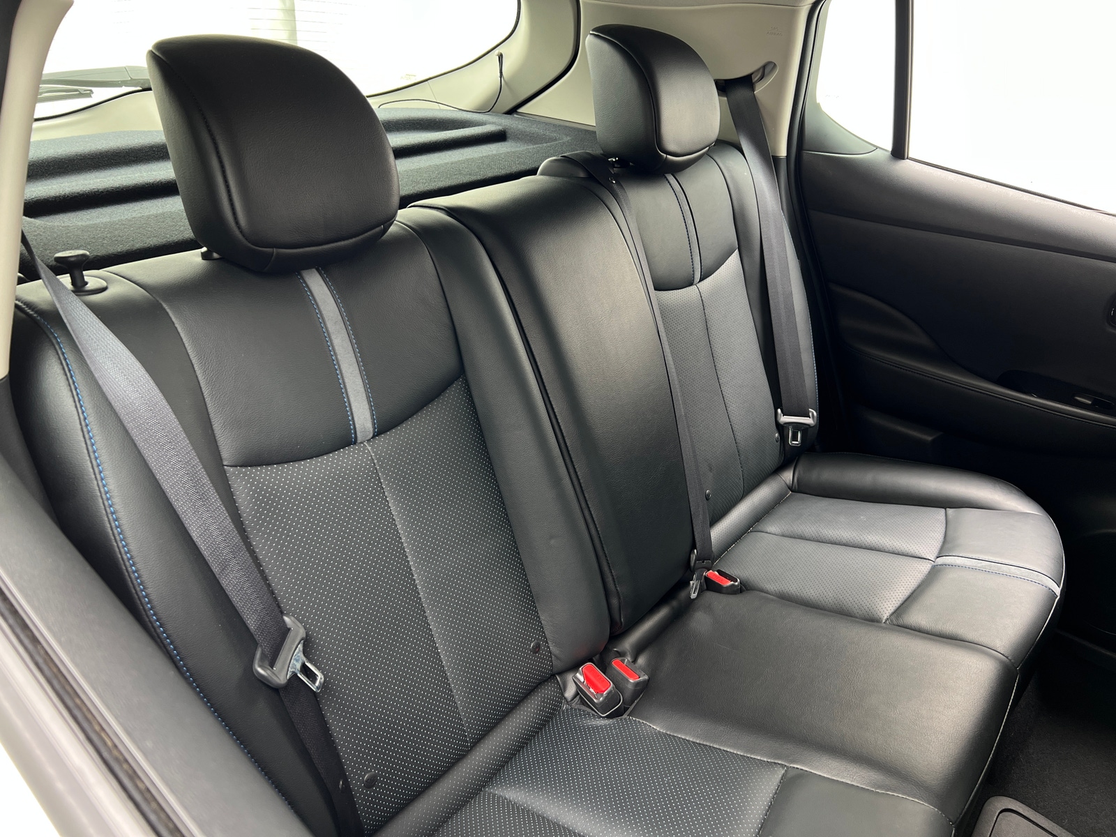 Thumbnail: 2018 Nissan Leaf - 5