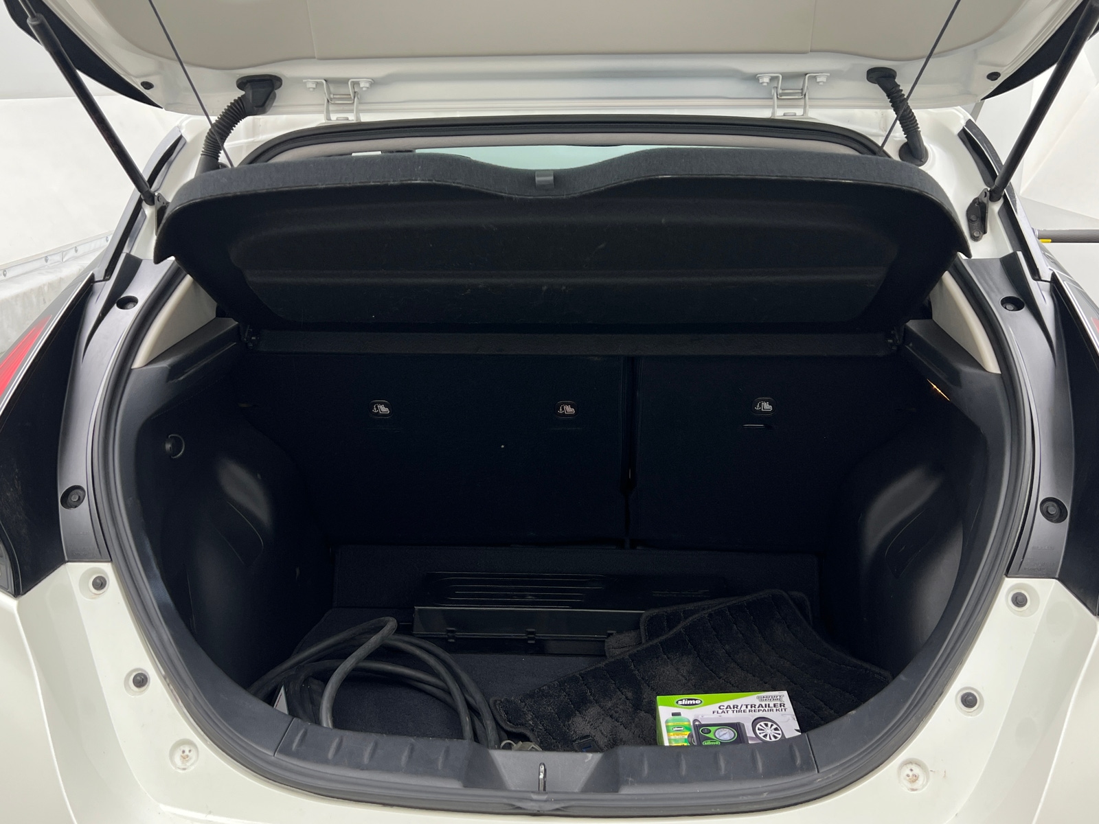 Thumbnail: 2018 Nissan Leaf - 6