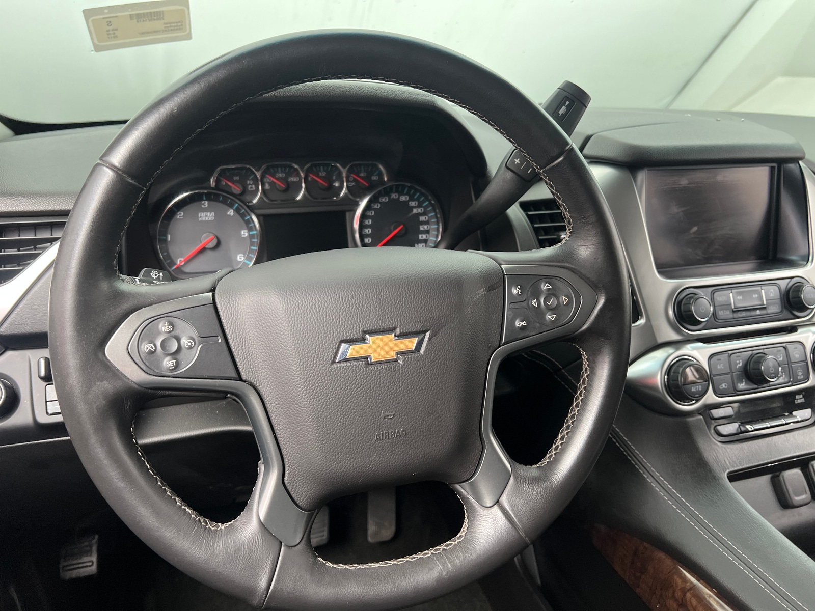 Thumbnail: 2017 Chevrolet Suburban - 5