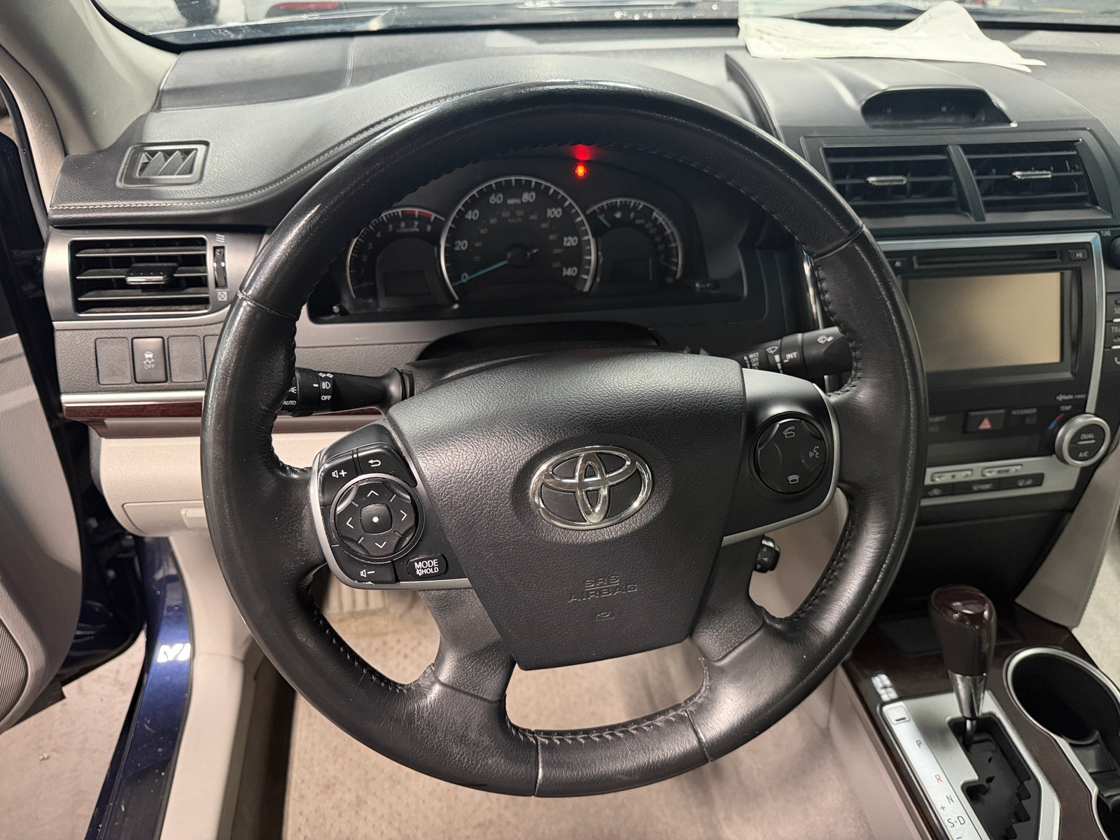 Thumbnail: 2014 Toyota Camry - 5