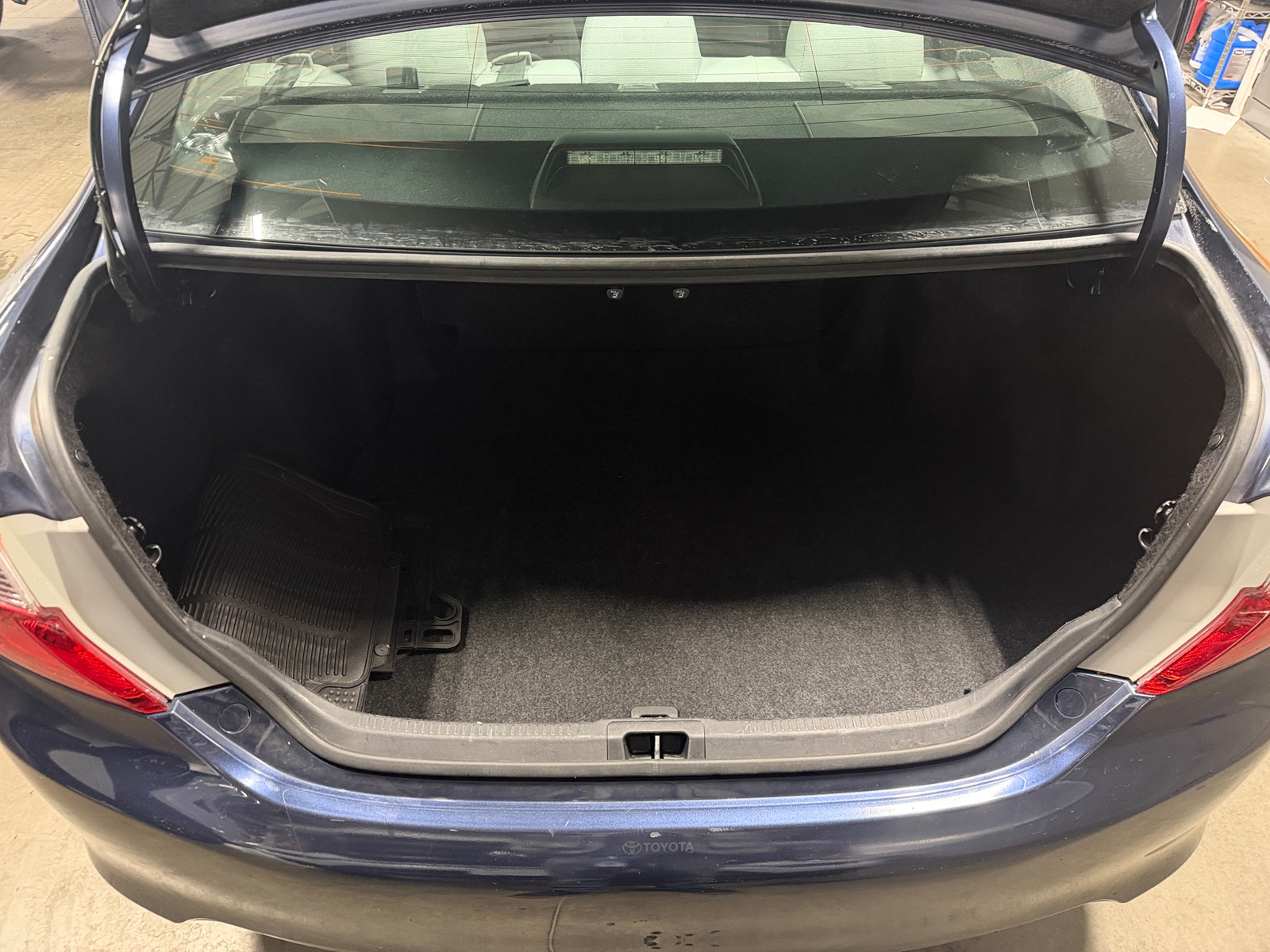 Thumbnail: 2014 Toyota Camry - 7