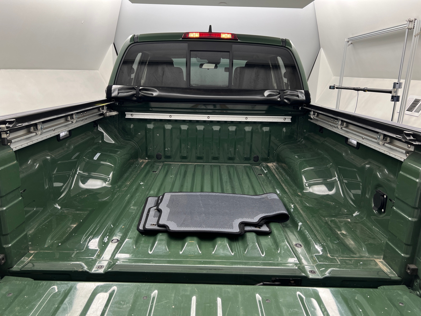 Thumbnail: 2022 Nissan Frontier - 7