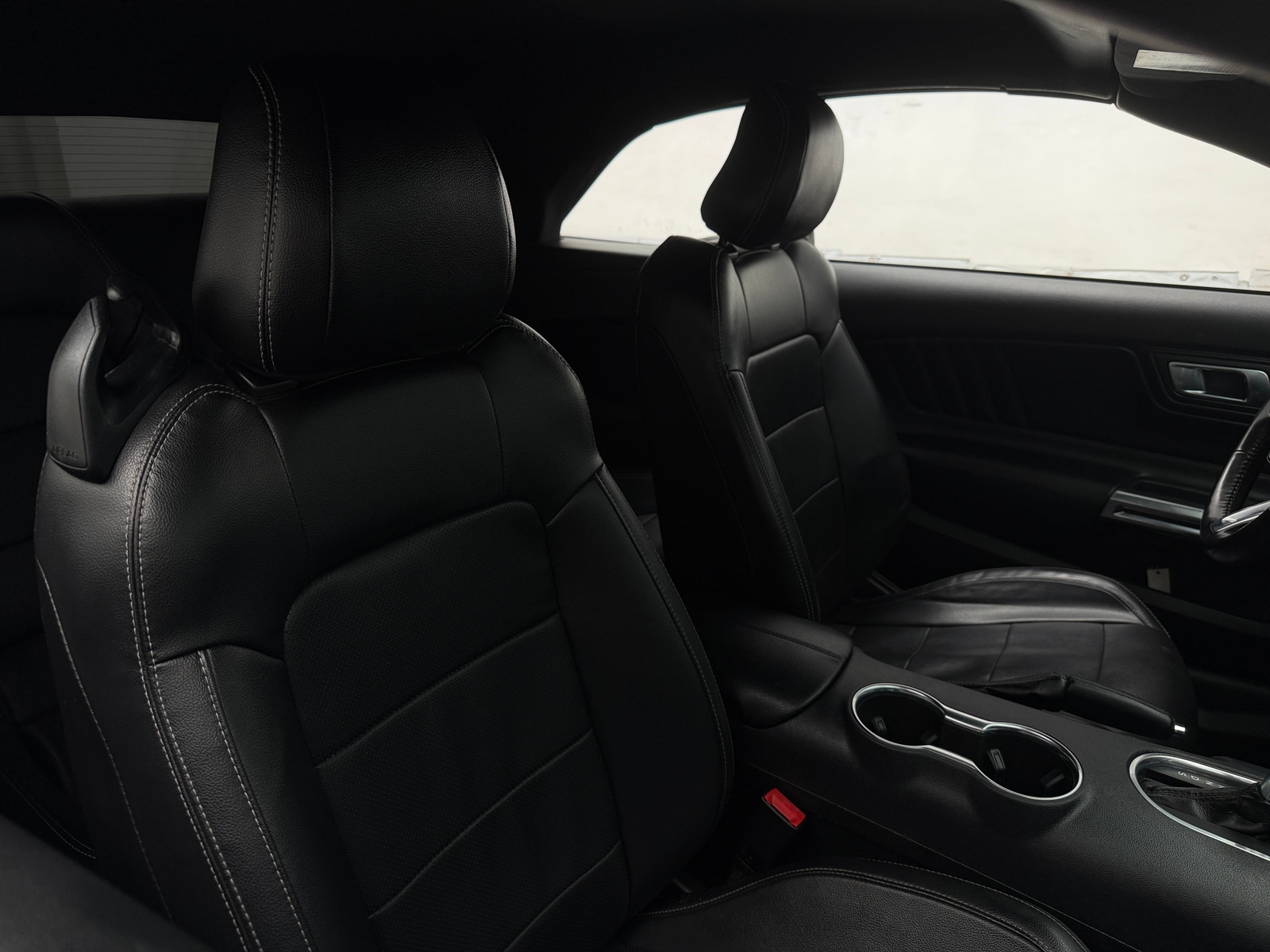 Thumbnail: 2022 Ford Mustang - 2