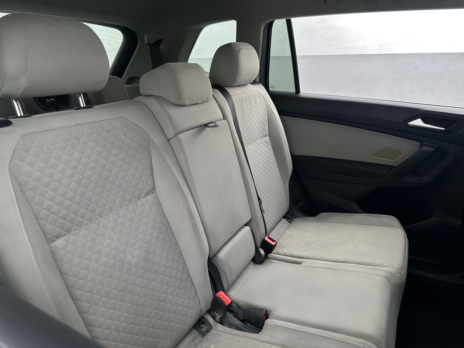 Thumbnail: 2019 Volkswagen Tiguan - 6