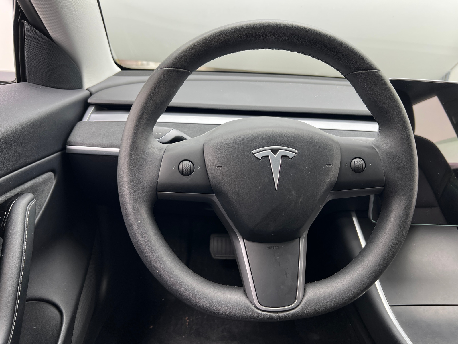 Thumbnail: 2020 Tesla Model 3 - 4