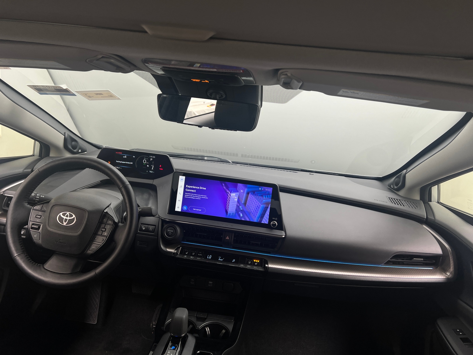 Thumbnail: 2024 Toyota Prius - 3