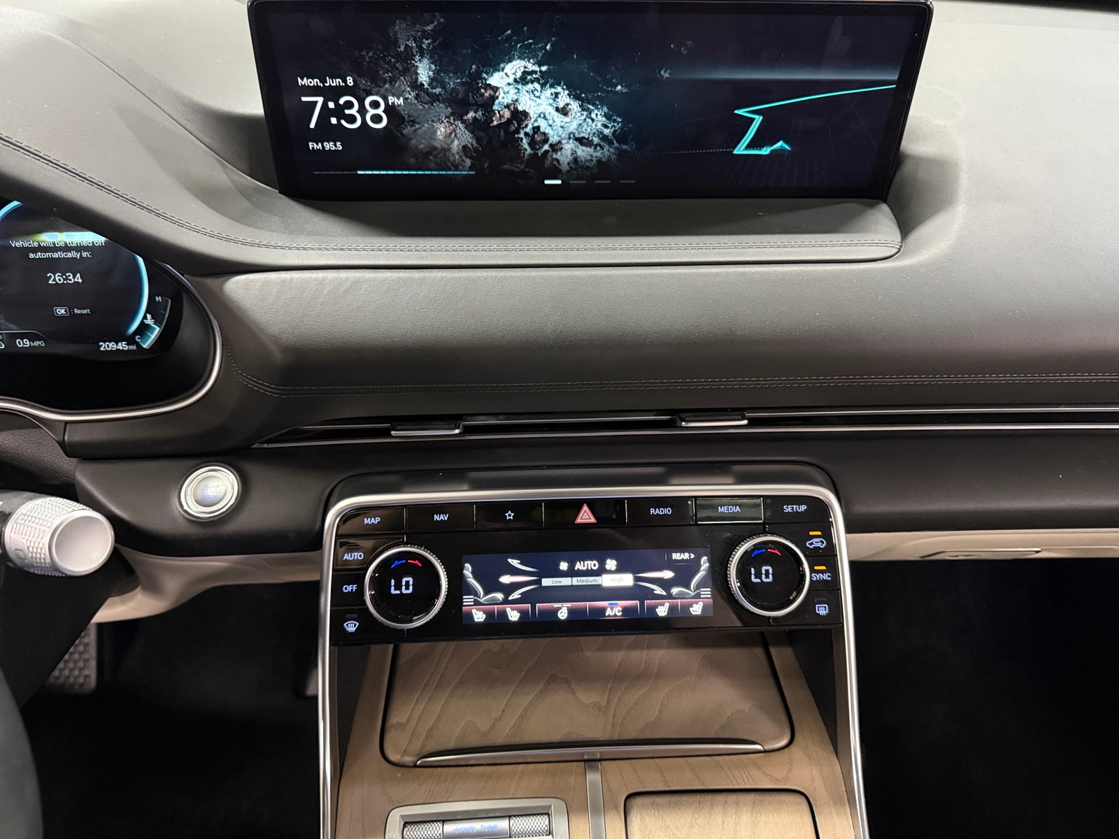 Thumbnail: 2024 Genesis GV80 - 3