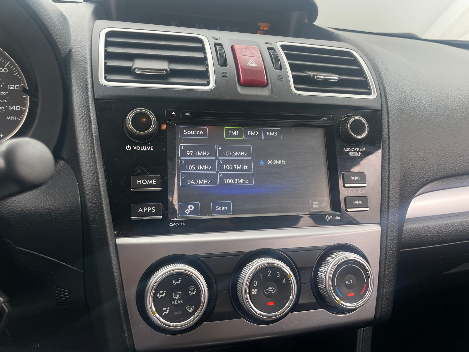 Thumbnail: 2016 Subaru Crosstrek - 4