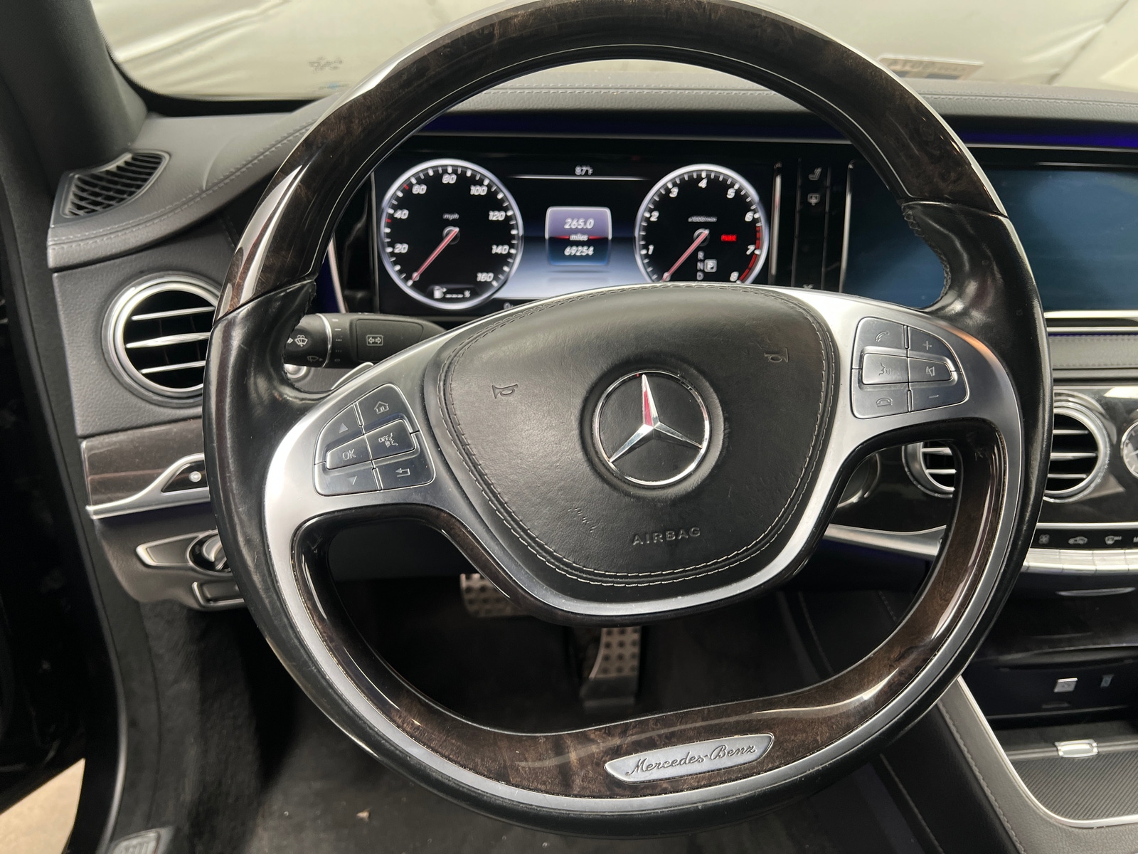 Thumbnail: 2017 Mercedes-Benz S-Class - 4