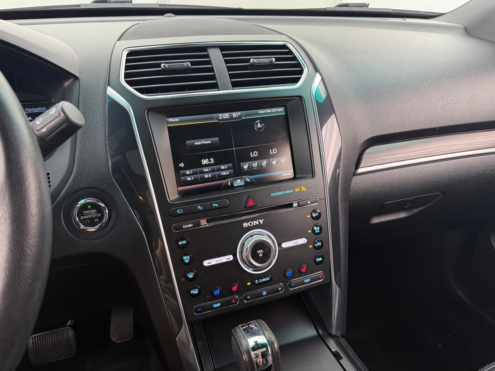 Thumbnail: 2016 Ford Explorer - 3