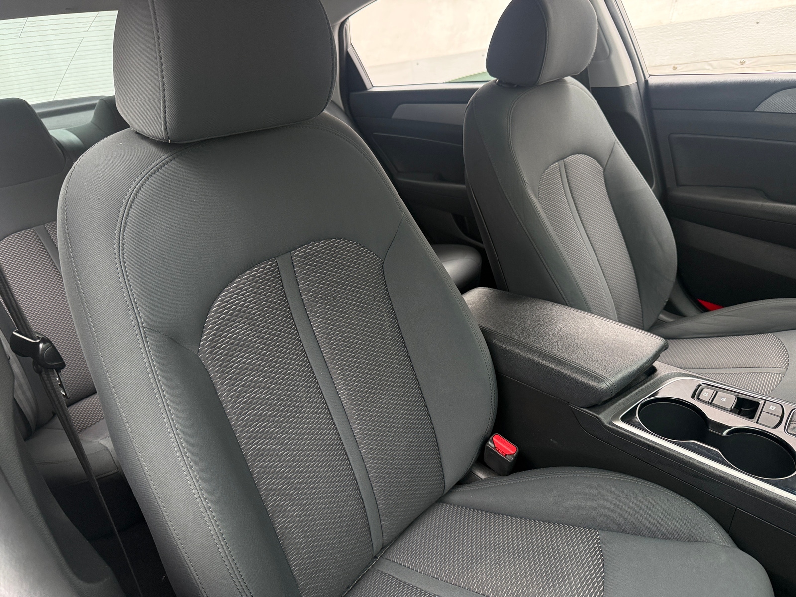 Thumbnail: 2019 Hyundai Sonata - 2