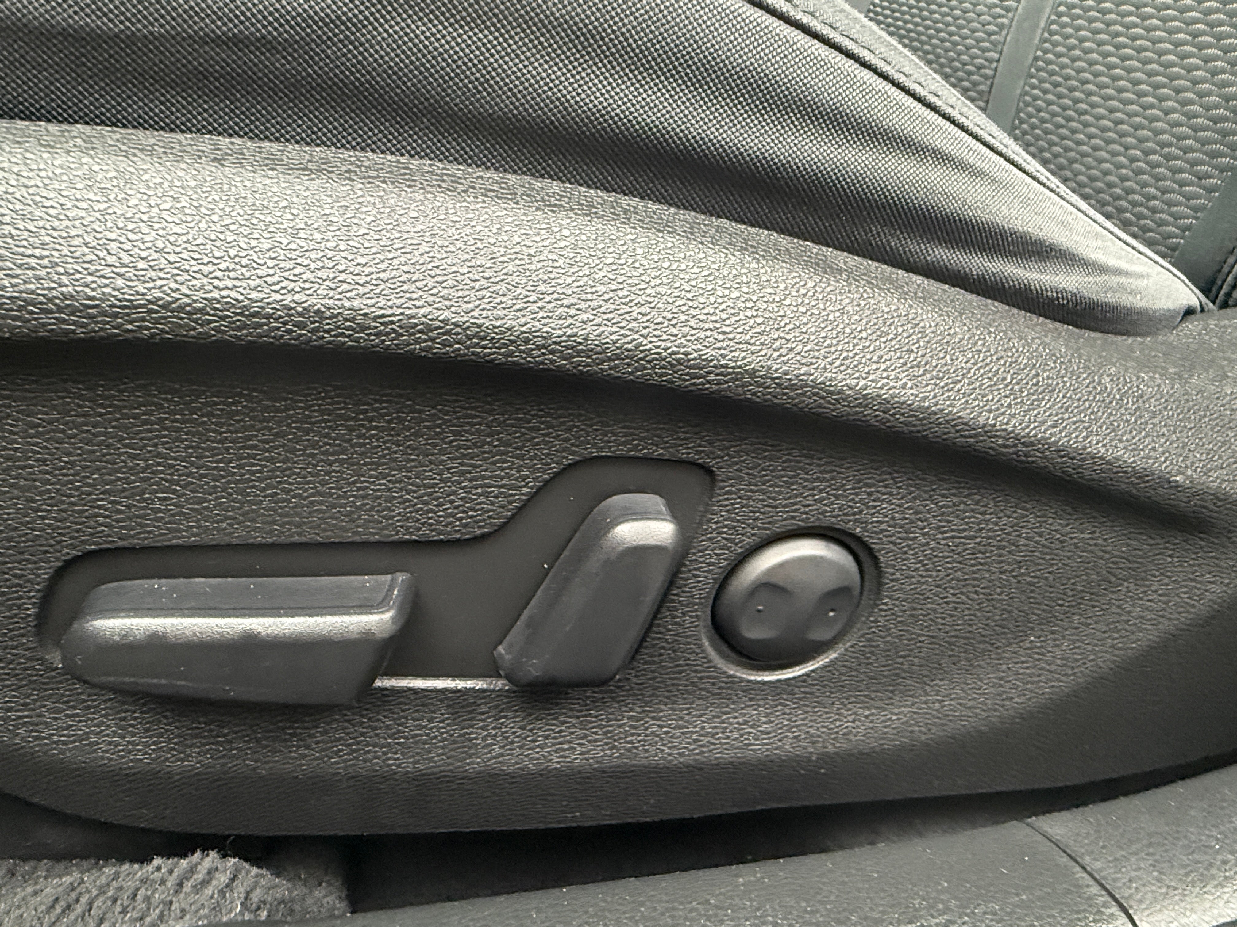 2019 Hyundai Sonata SEL - Photo 2